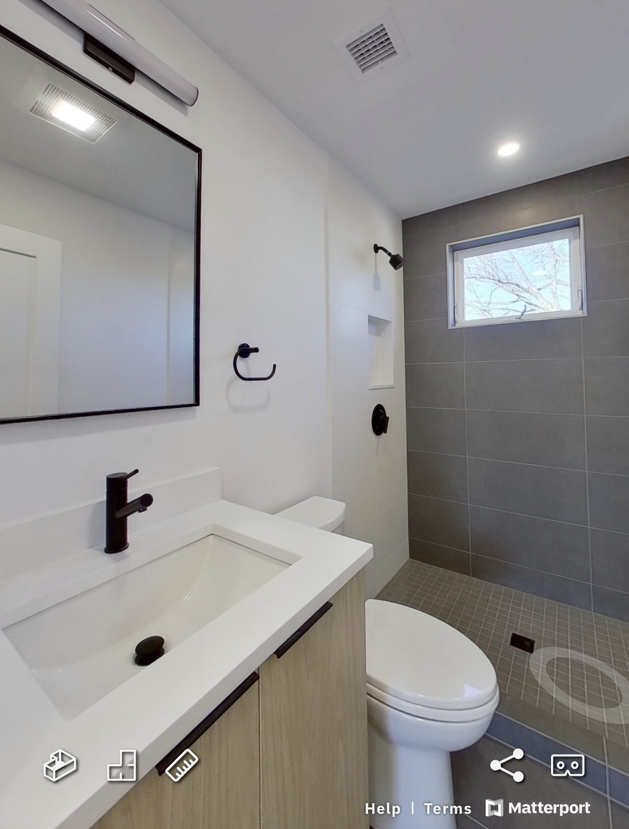 9 Wenham St, Jamaica Plain