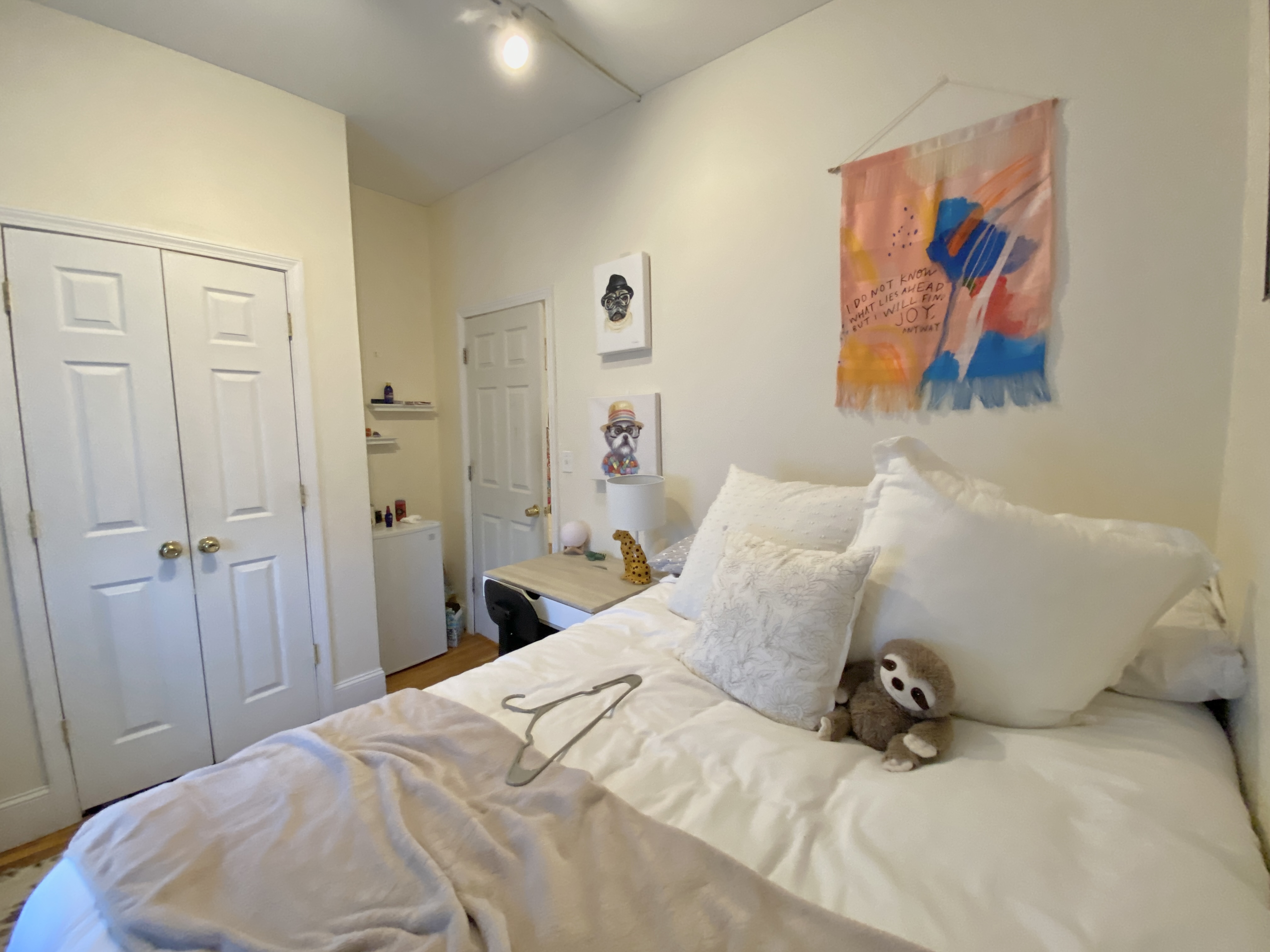 3 bed, 1 bath apartment for rent at 2002 Commonwealth Ave Unit 5, Brighton — photo 4 of 17