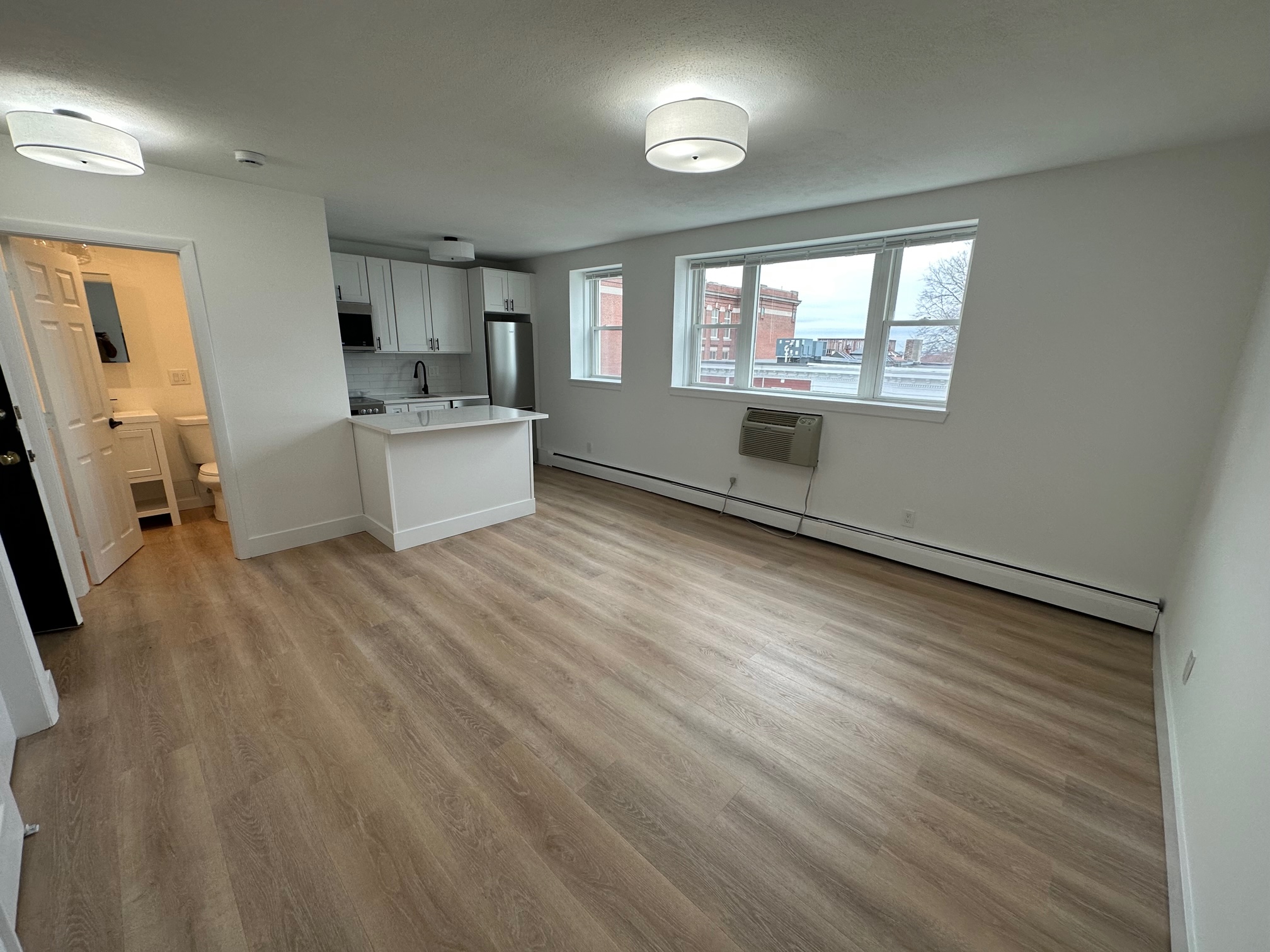 Studio bed, 1 bath apartment for rent at 740 East 7th St Unit 37, South Boston — photo 1 of 8