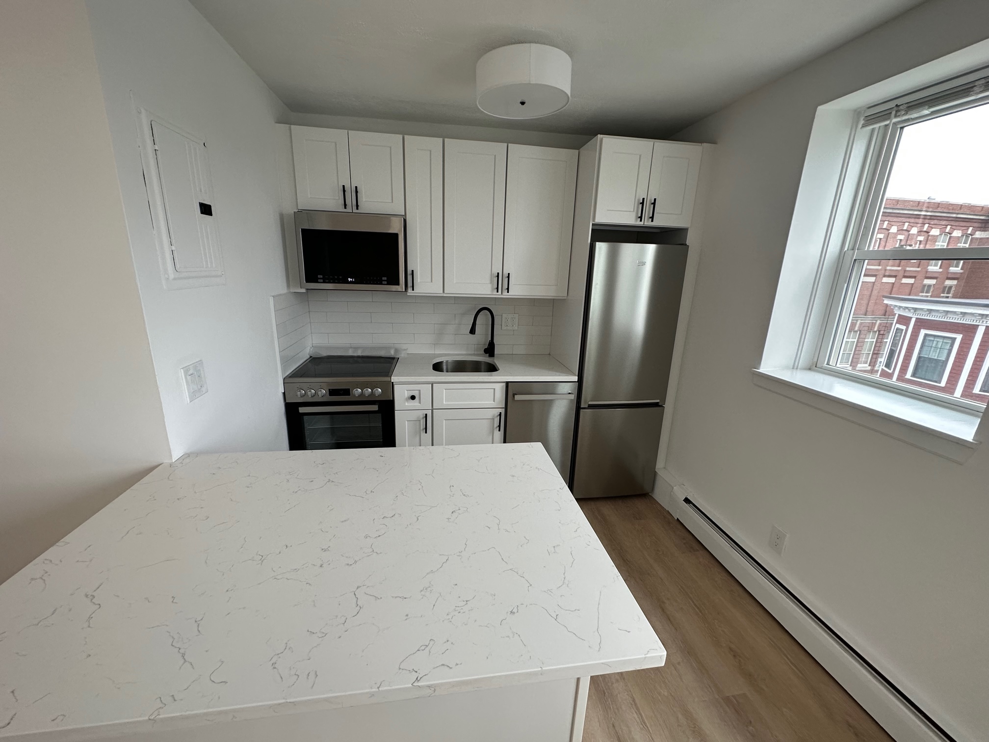 Studio bed, 1 bath apartment for rent at 740 East 7th St Unit 37, South Boston — photo 3 of 8