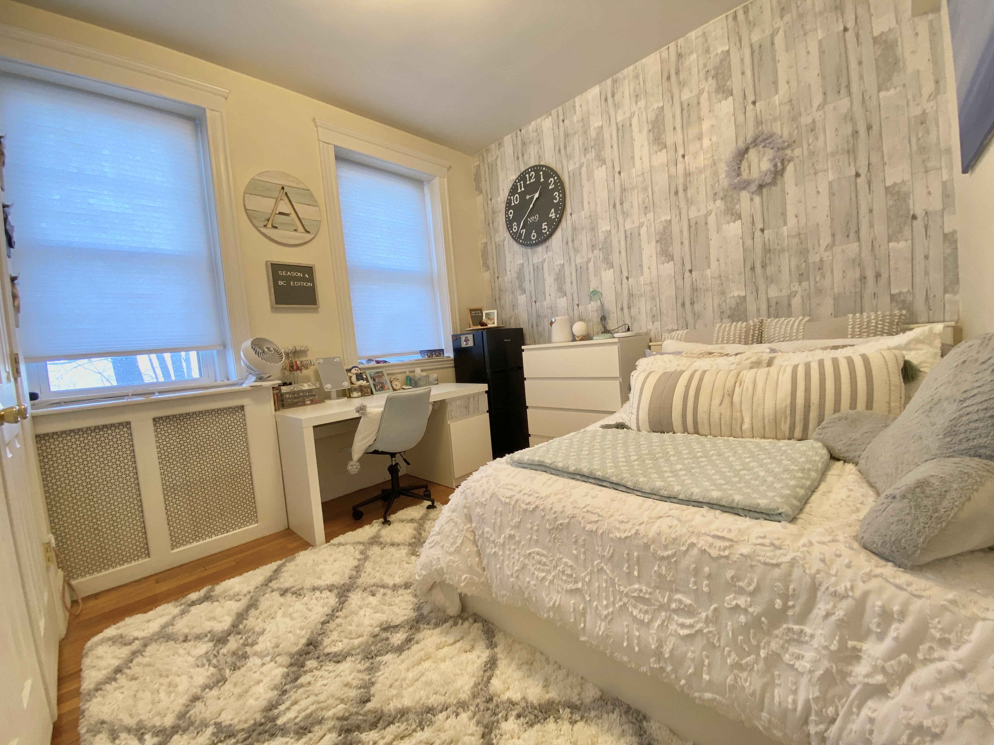3 bed, 1 bath apartment for rent at 2002 Commonwealth Ave Unit 5, Brighton — photo 3 of 17