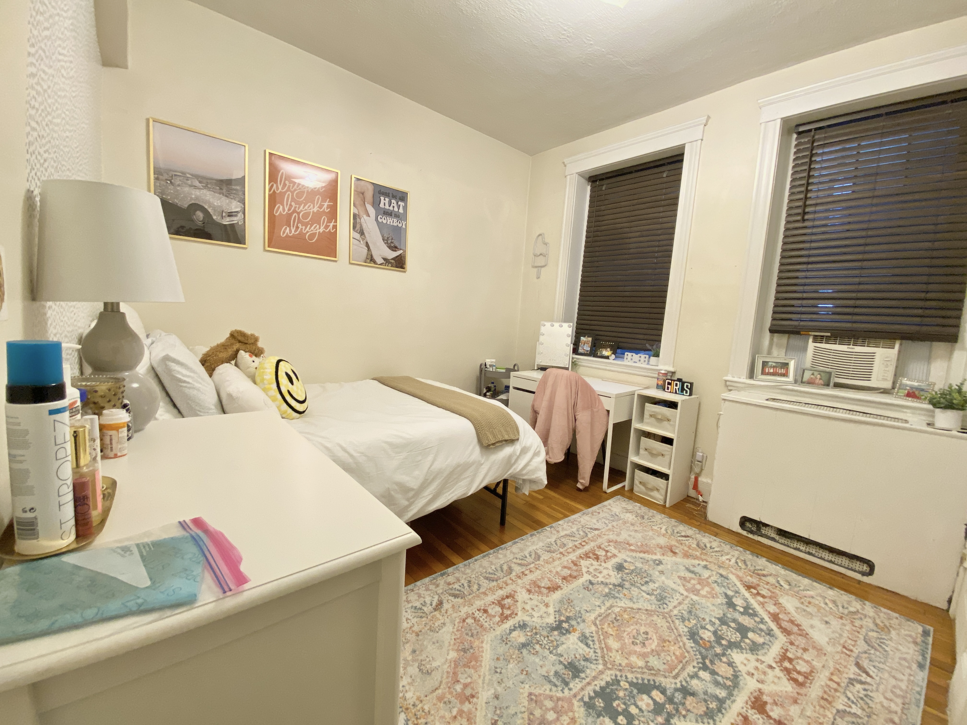 3 bed, 1 bath apartment for rent at 2002 Commonwealth Ave Unit 5, Brighton — photo 2 of 17