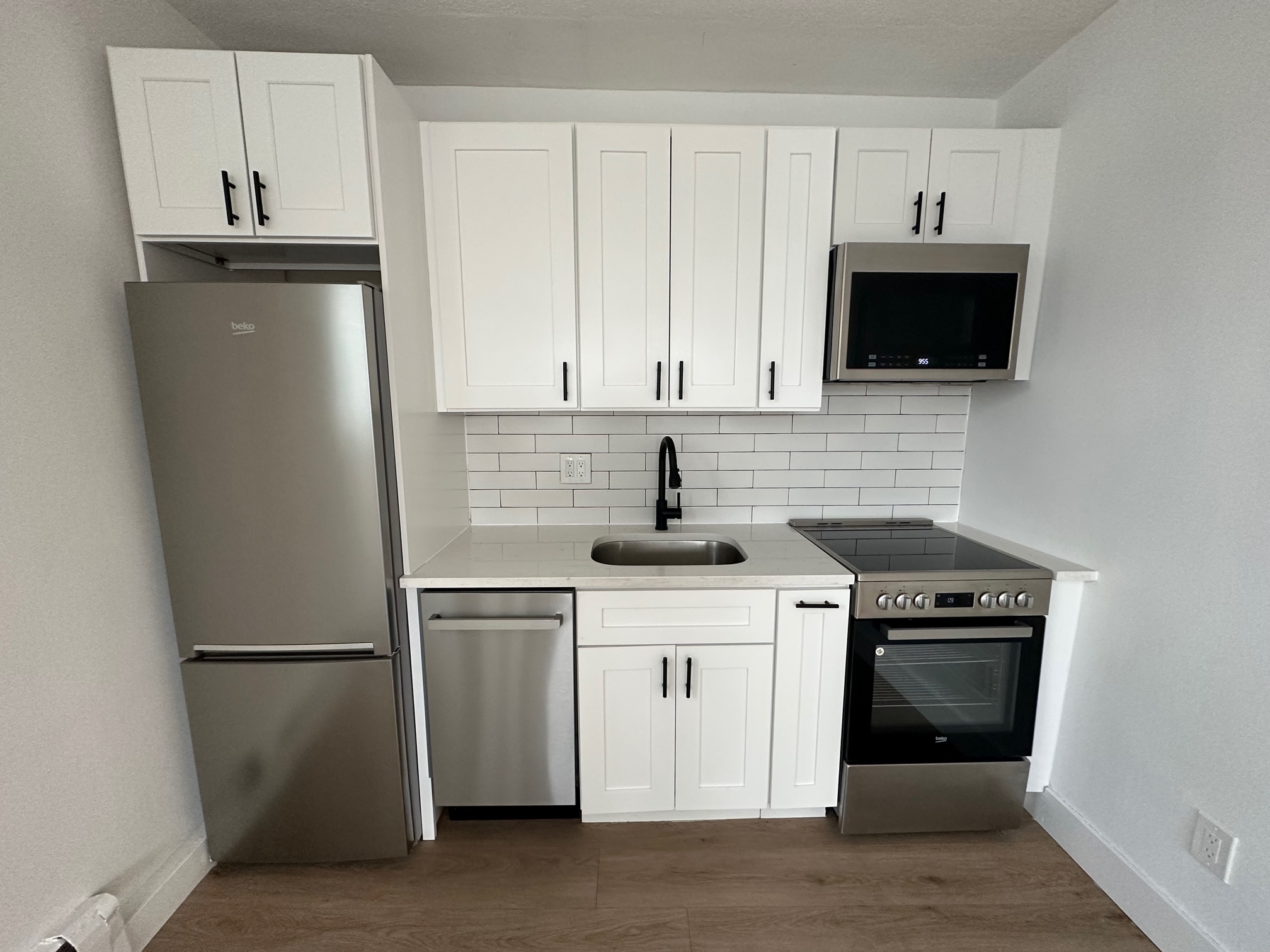 2 bed, 1 bath apartment for rent at 740 East 7th St Unit 20, South Boston — photo 2 of 7