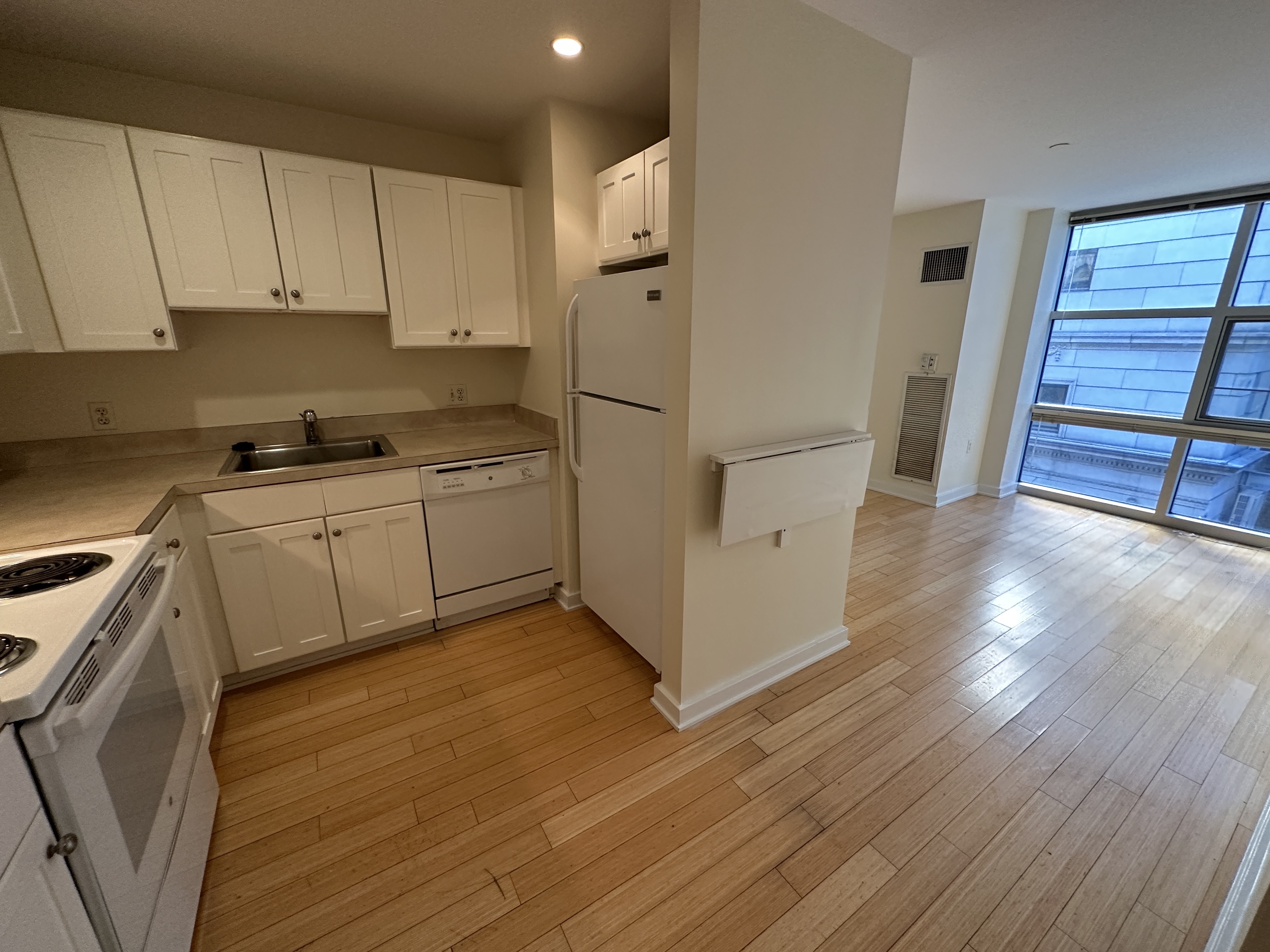 40 Boylston St, Downtown