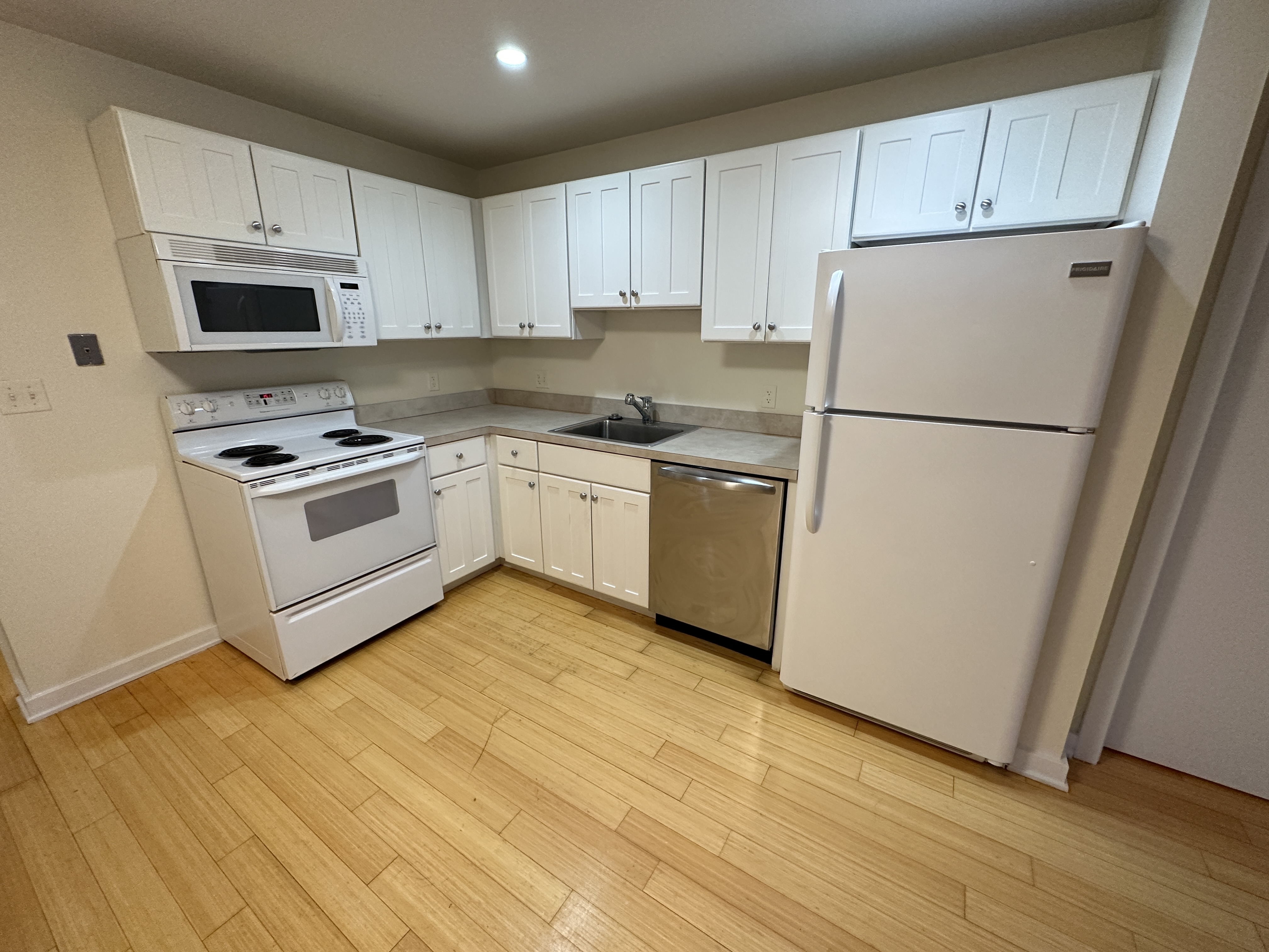 40 Boylston St, Downtown