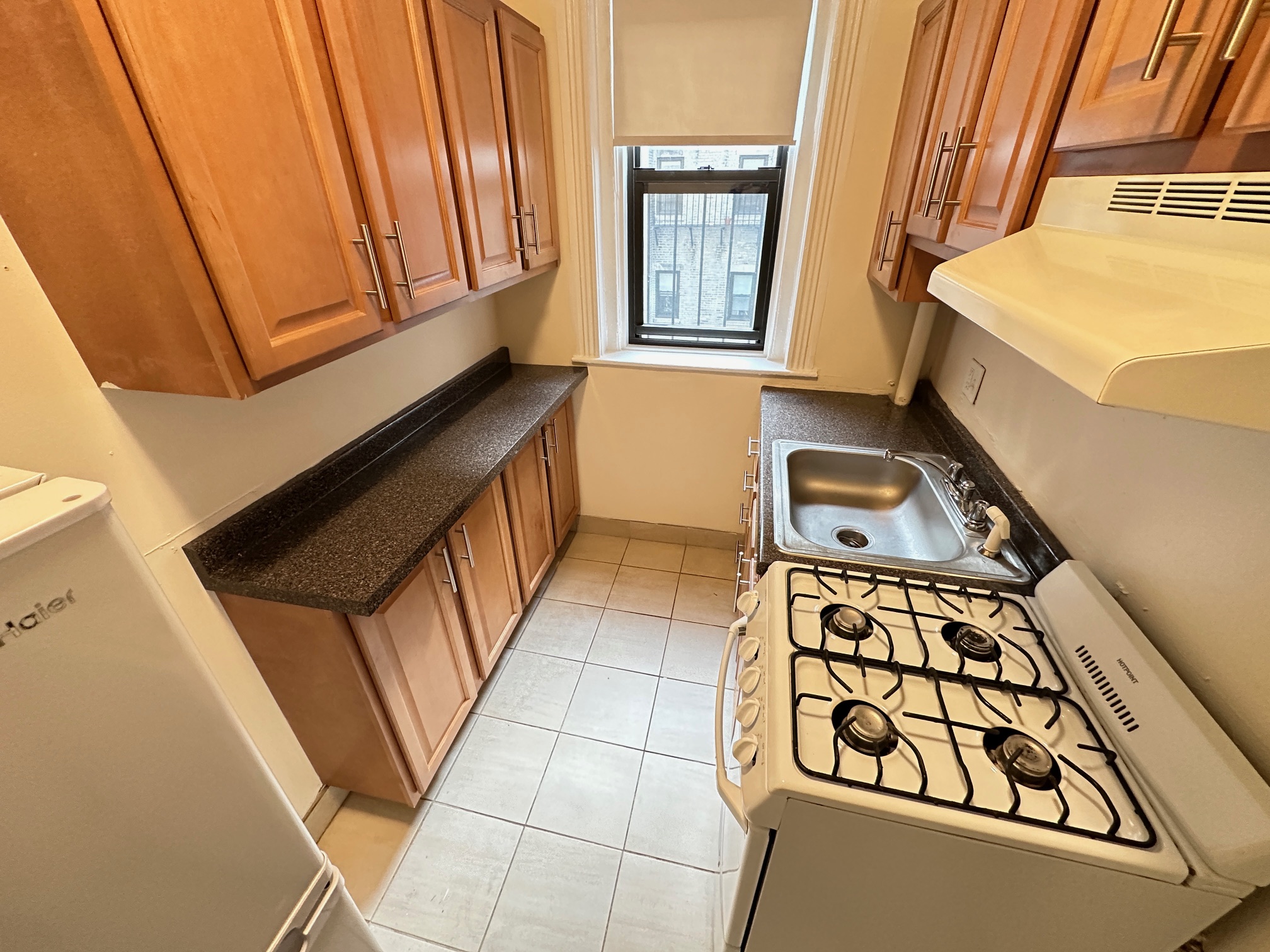 2 bed, 1 bath apartment for rent at 1152 Commonwealth Ave Unit 31, Allston — photo 7 of 11