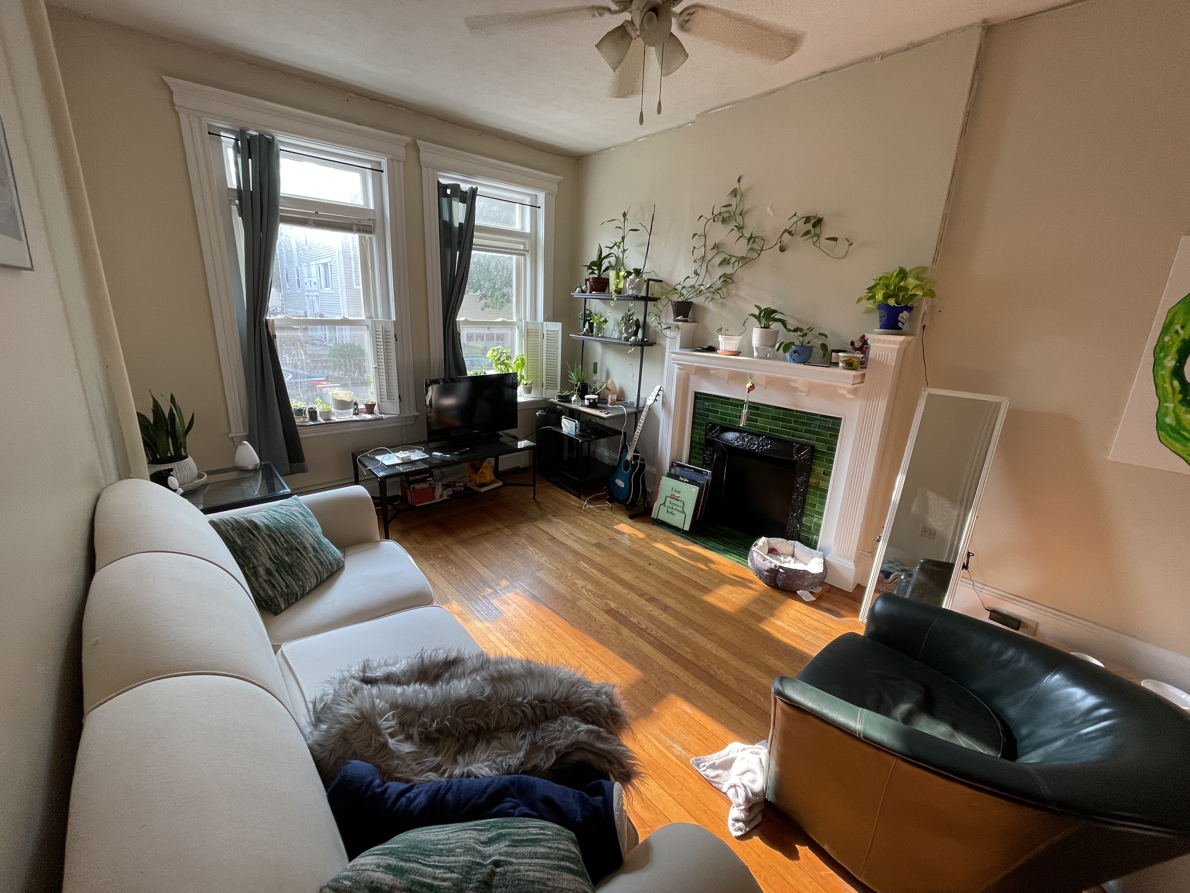 2 bed, 1 bath apartment for rent at 19 Chester St Unit 5, Allston