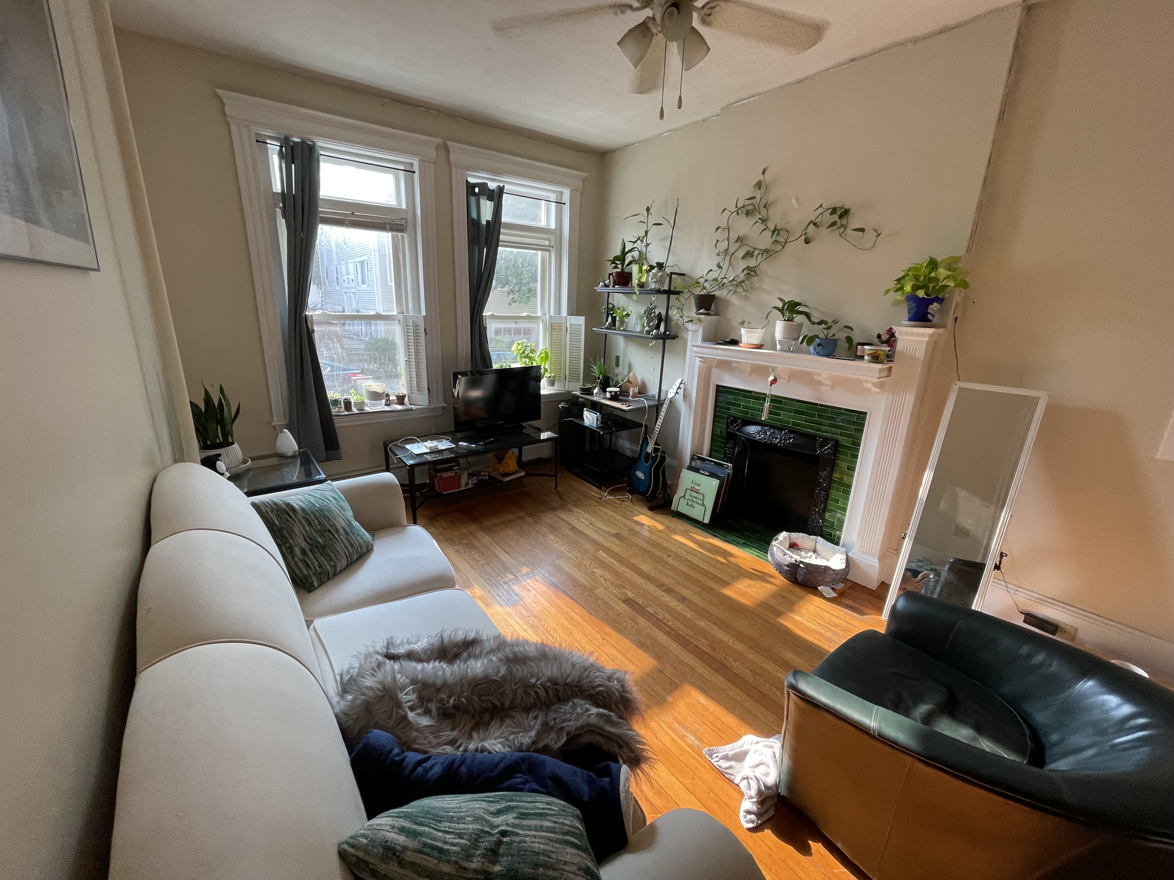 2 bed, 1 bath apartment for rent at 19 Chester St Unit 5, Allston — photo 3 of 17