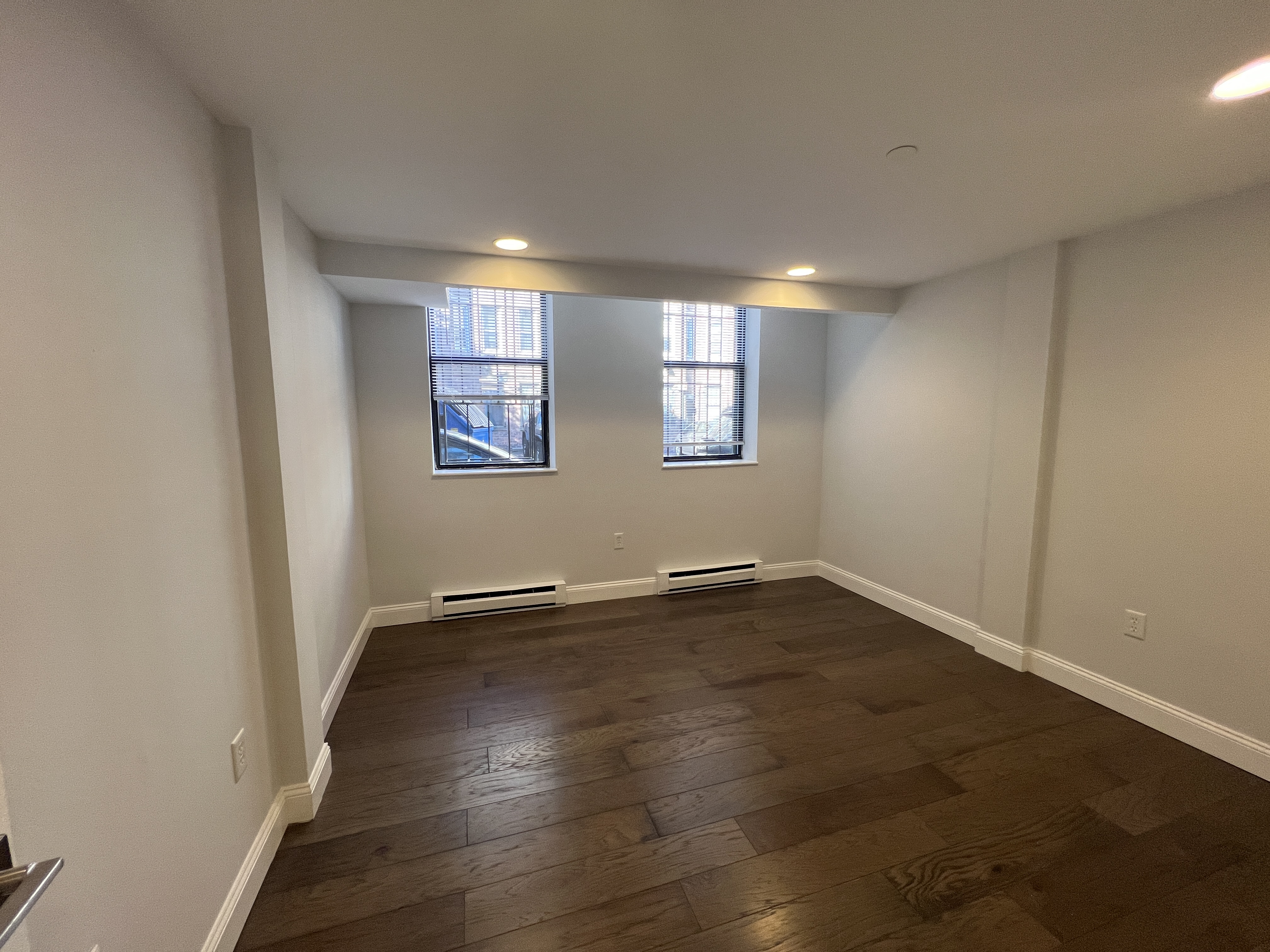 107 Queensberry St, Fenway