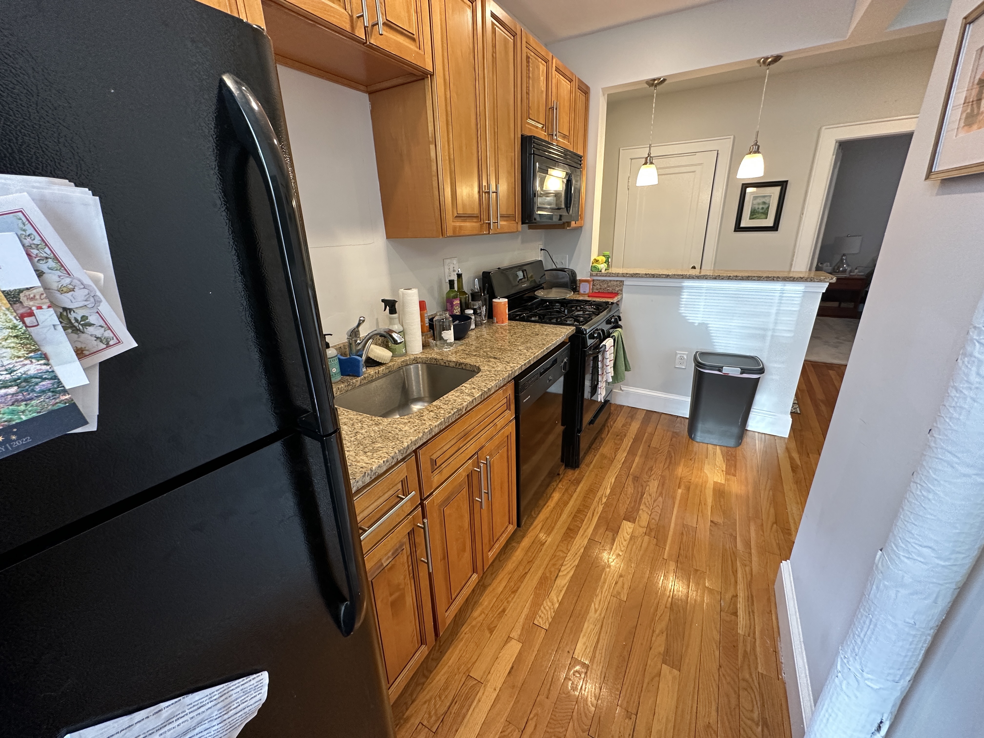 1 bed, 1 bath apartment for rent at 136 Highland Ave Unit 32, Winter Hill — photo 6 of 14