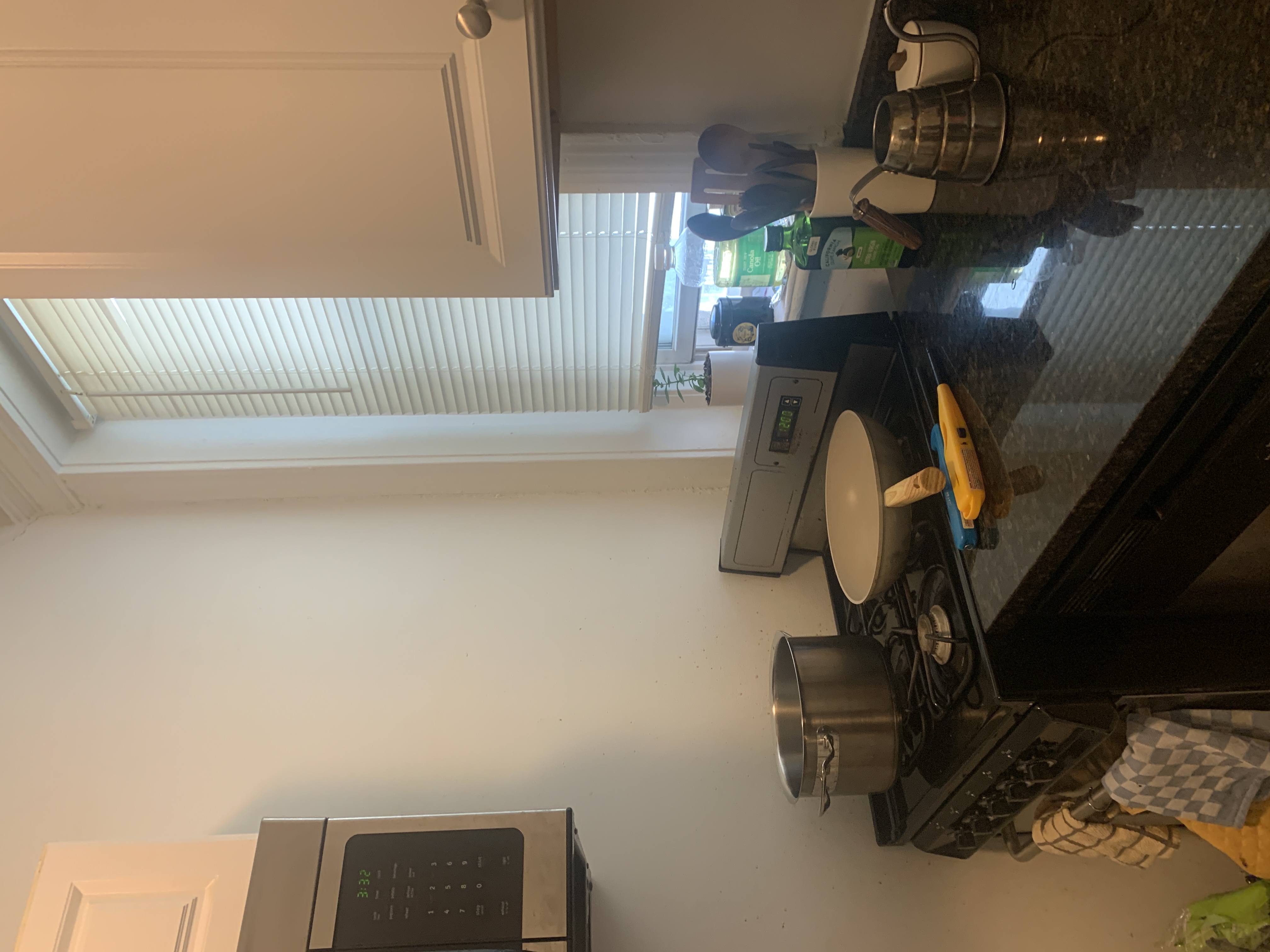 1 bed, 1 bath apartment for rent at 78 Brainerd Rd Unit 12, Allston — photo 11 of 19