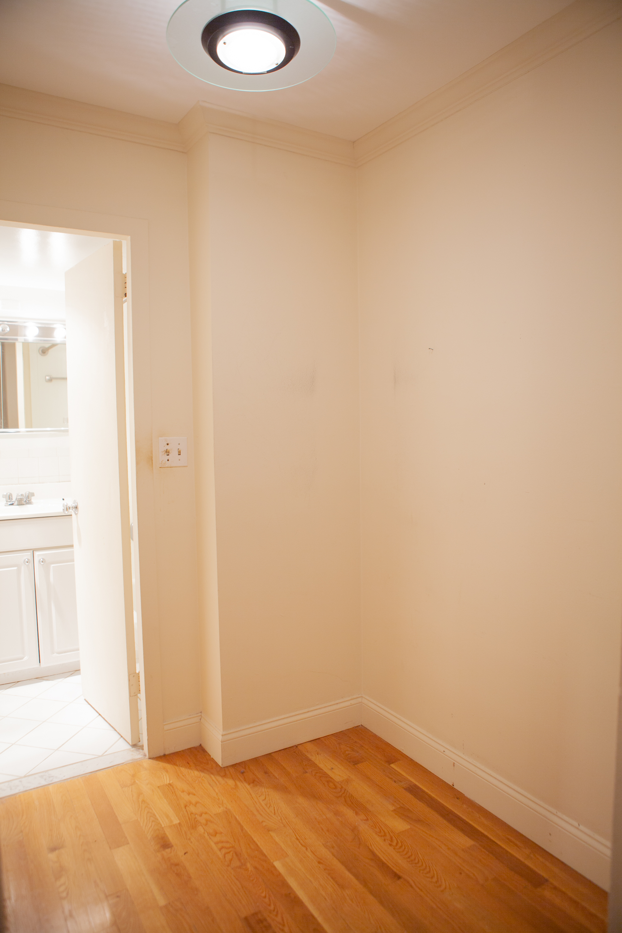 Studio bed, 1 bath apartment for rent at 2 Hawthorne Pl Unit 15F, West End — photo 9 of 11