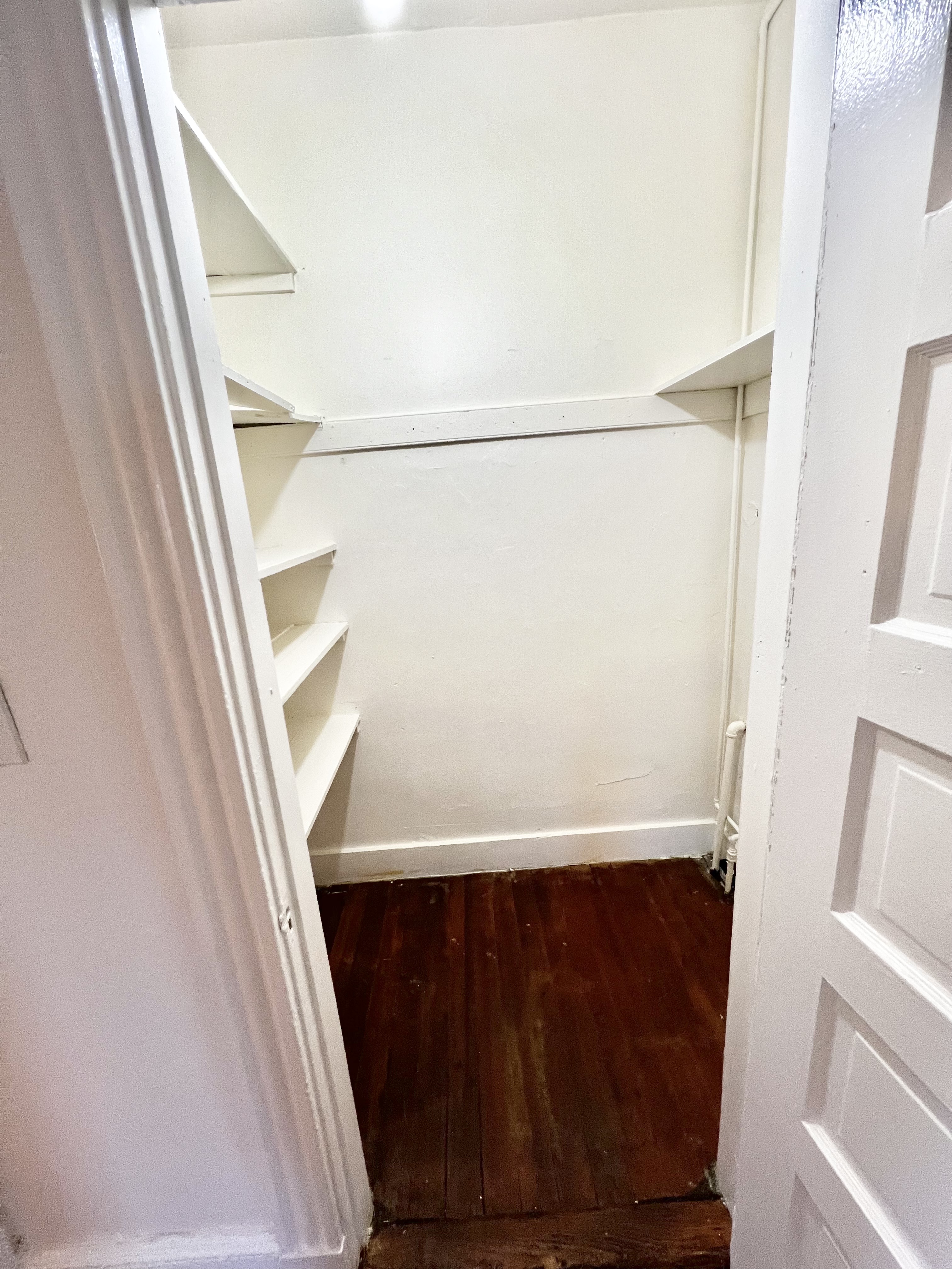 4 bed, 1 bath apartment for rent at 263 Normandy St Unit 3, Dorchester — photo 18 of 21