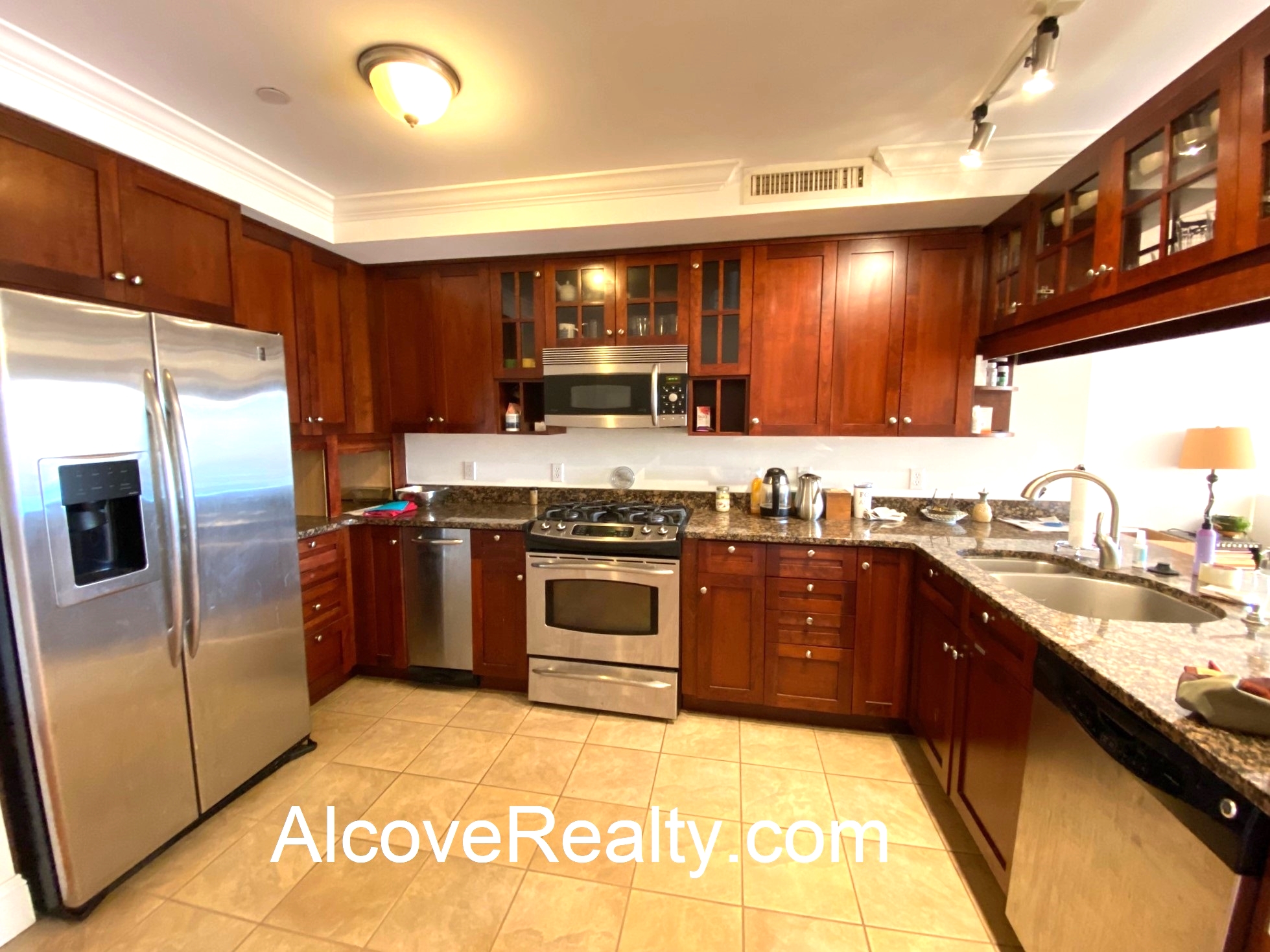 2 bed, 2 bath apartment for rent at 165 Beacon St Unit 38, Inman Square