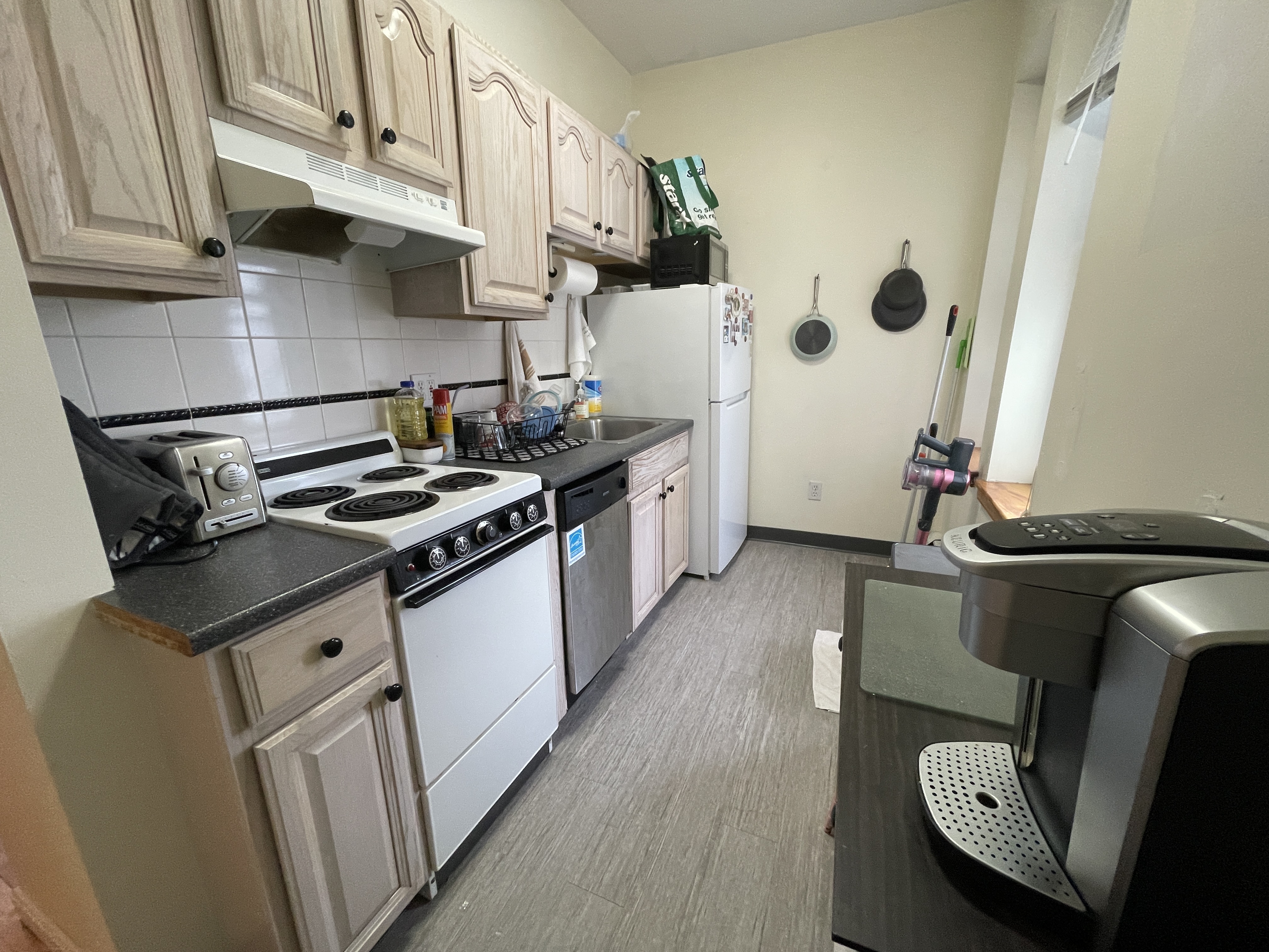 206 Chestnut Hill Ave, Brighton