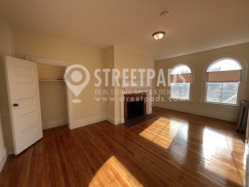 1 bed, 1 bath apartment for rent at 2 Ware St Unit 404, Jamaica Plain — photo 8 of 17