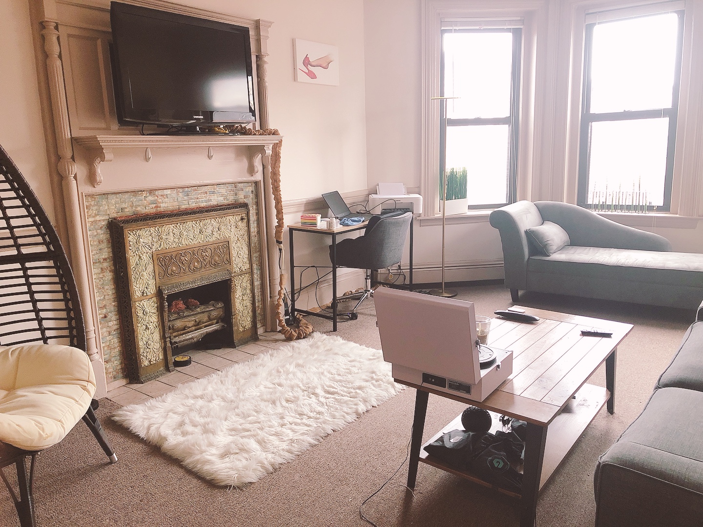 2 bed, 1 bath apartment for rent at 71 Westland Ave Unit 403, Fenway — photo 2 of 6