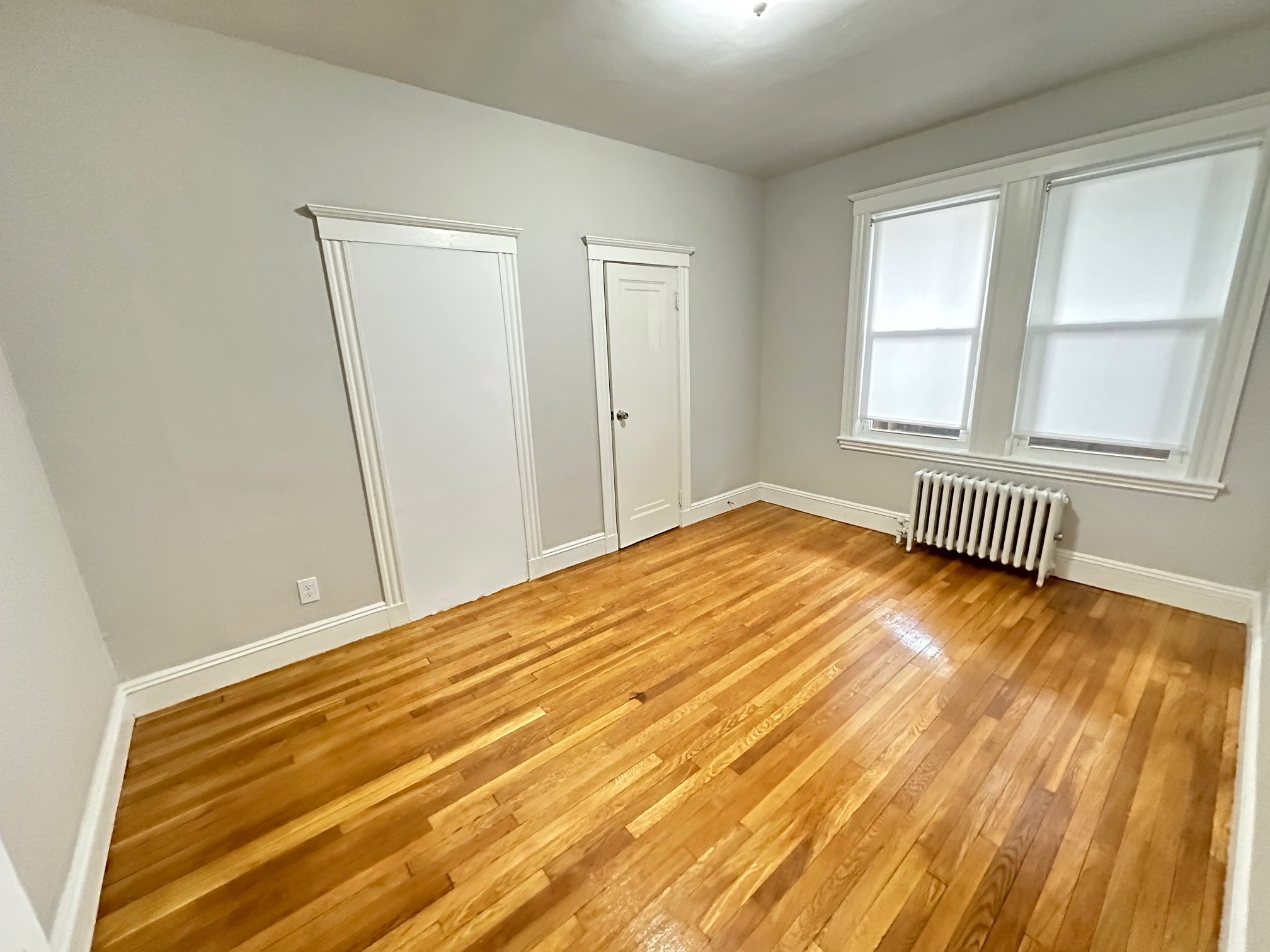 2 bed, 1 bath apartment for rent at 1440 Hyde Park Ave Unit 3R, Hyde Park — photo 5 of 7