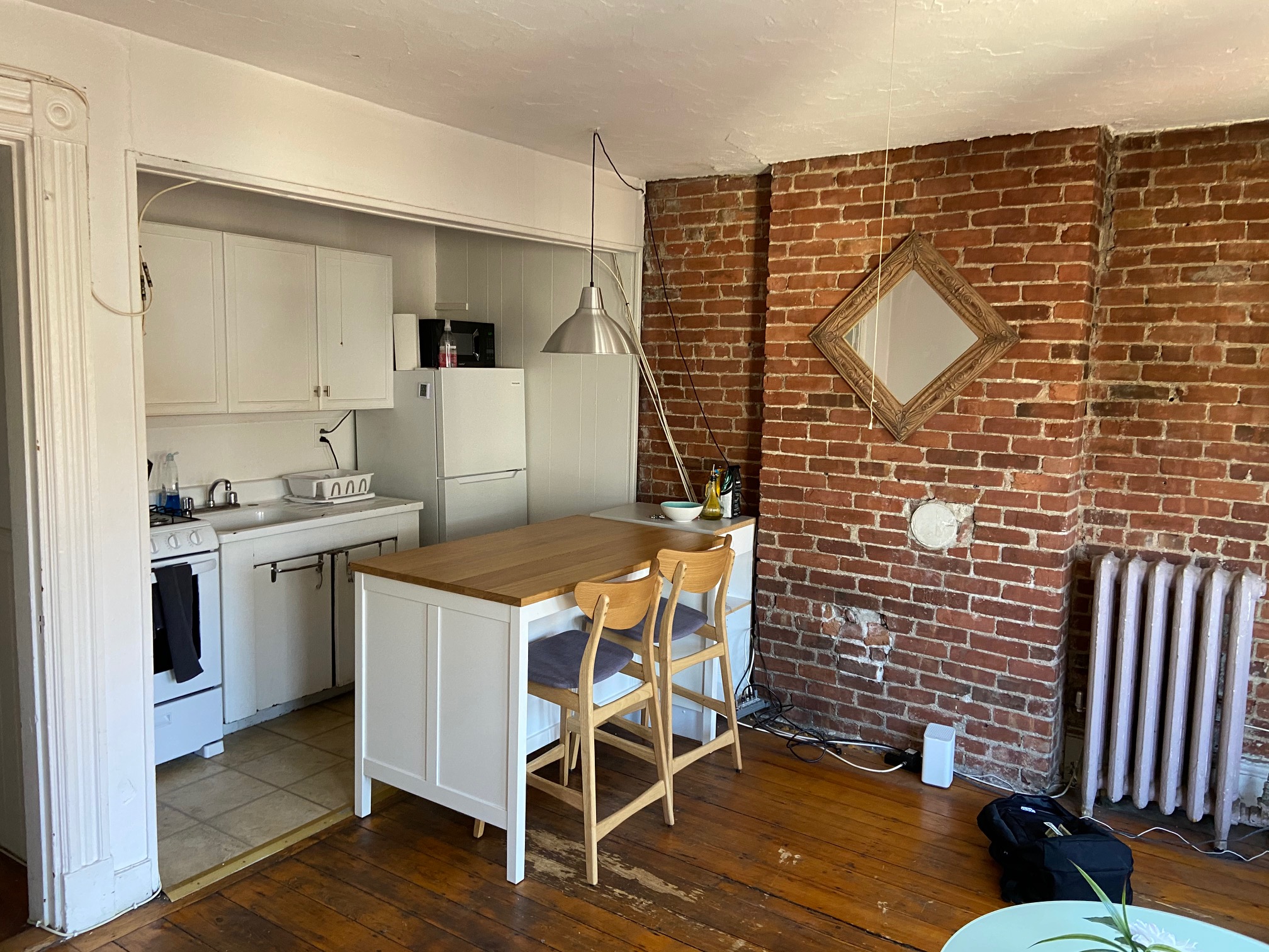 2 bed, 1 bath apartment for rent at 55 Joy St Unit 8, Beacon Hill