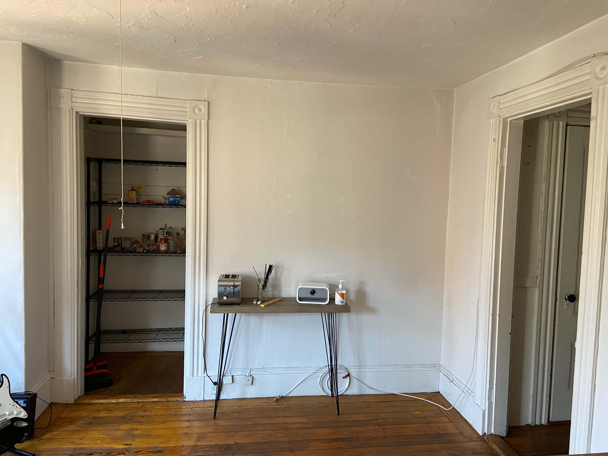 2 bed, 1 bath apartment for rent at 55 Joy St Unit 8, Beacon Hill — photo 3 of 9