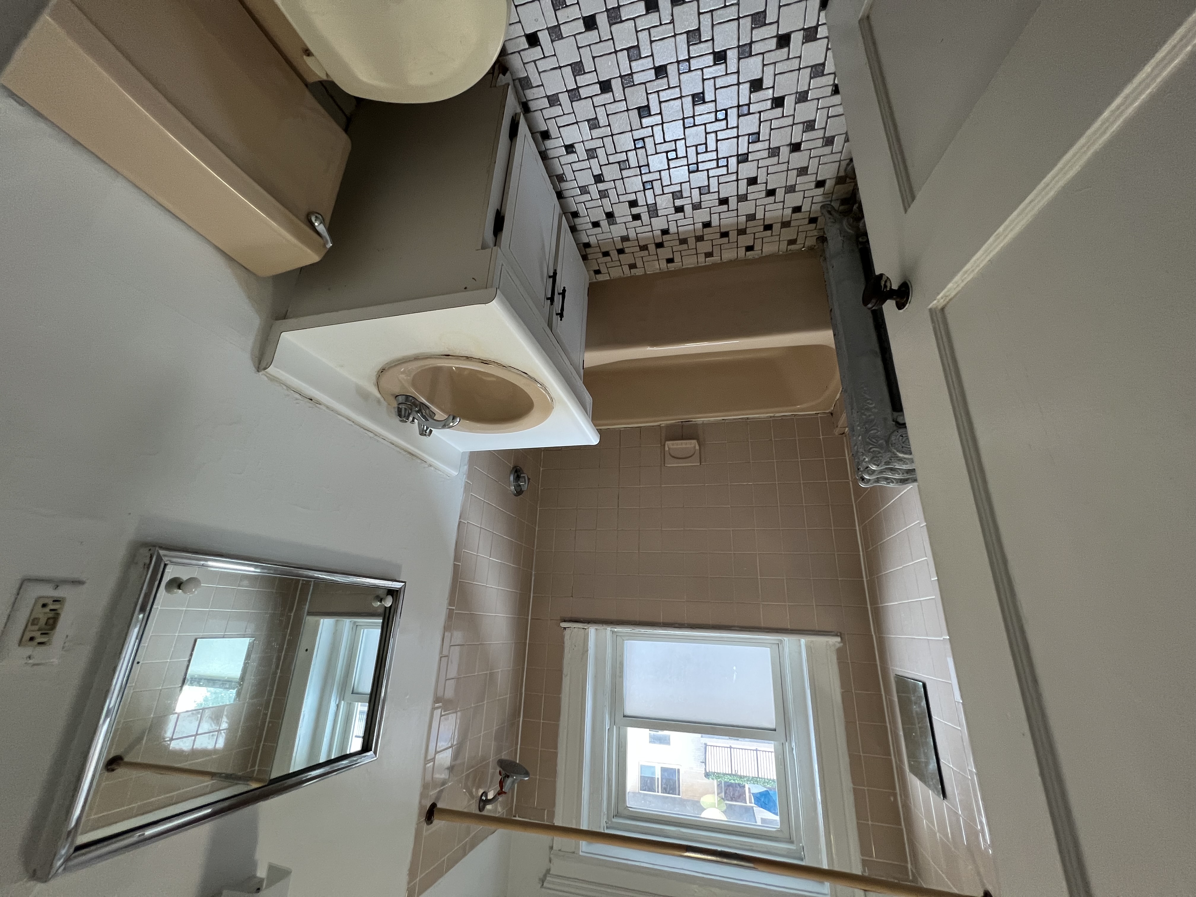 2 bed, 1 bath apartment for rent at 34 Medfield St Unit 5, Fenway — photo 10 of 14