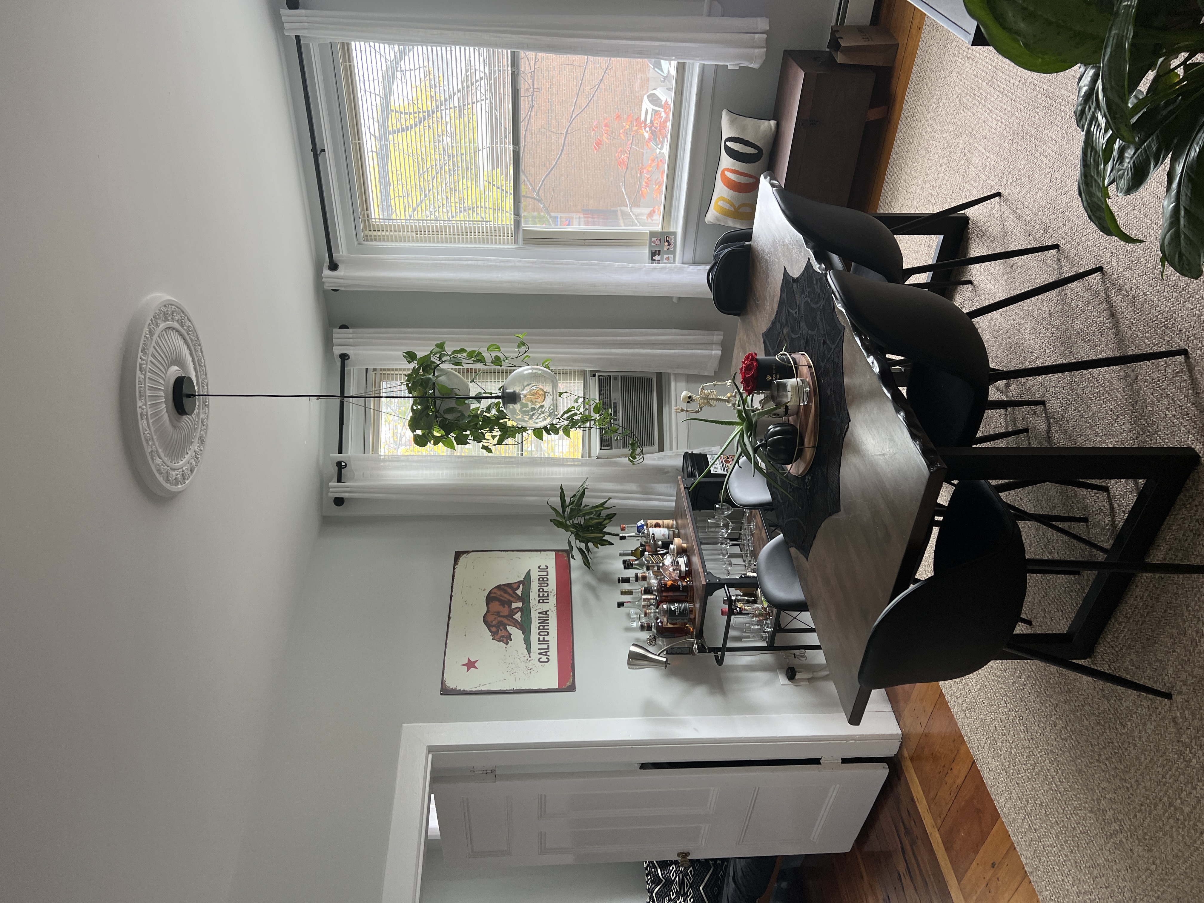 2 bed, 1 bath apartment for rent at 2 Pearl St Unit 5, Charlestown — photo 1 of 21