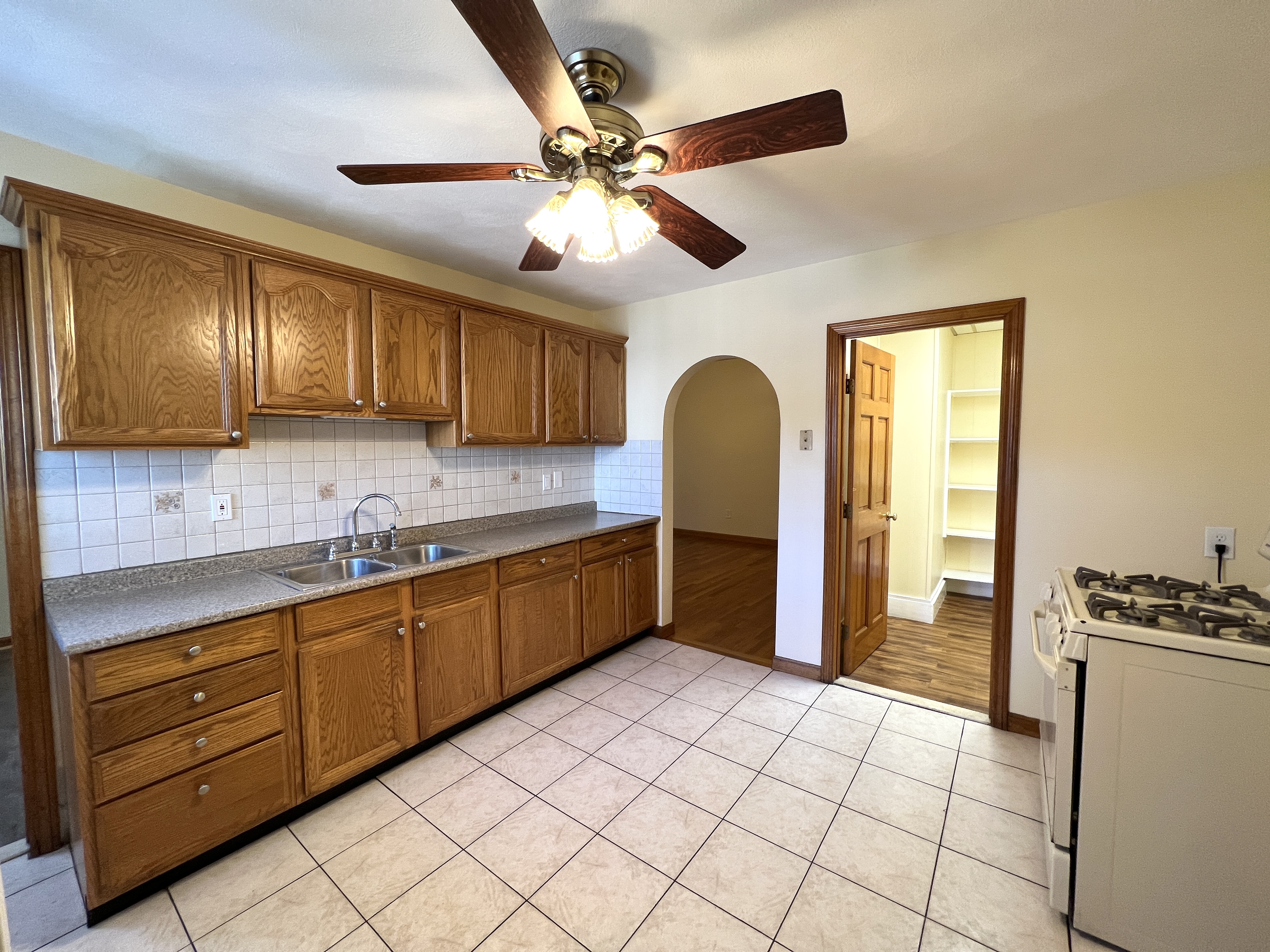 225 Holland St, Teele Square