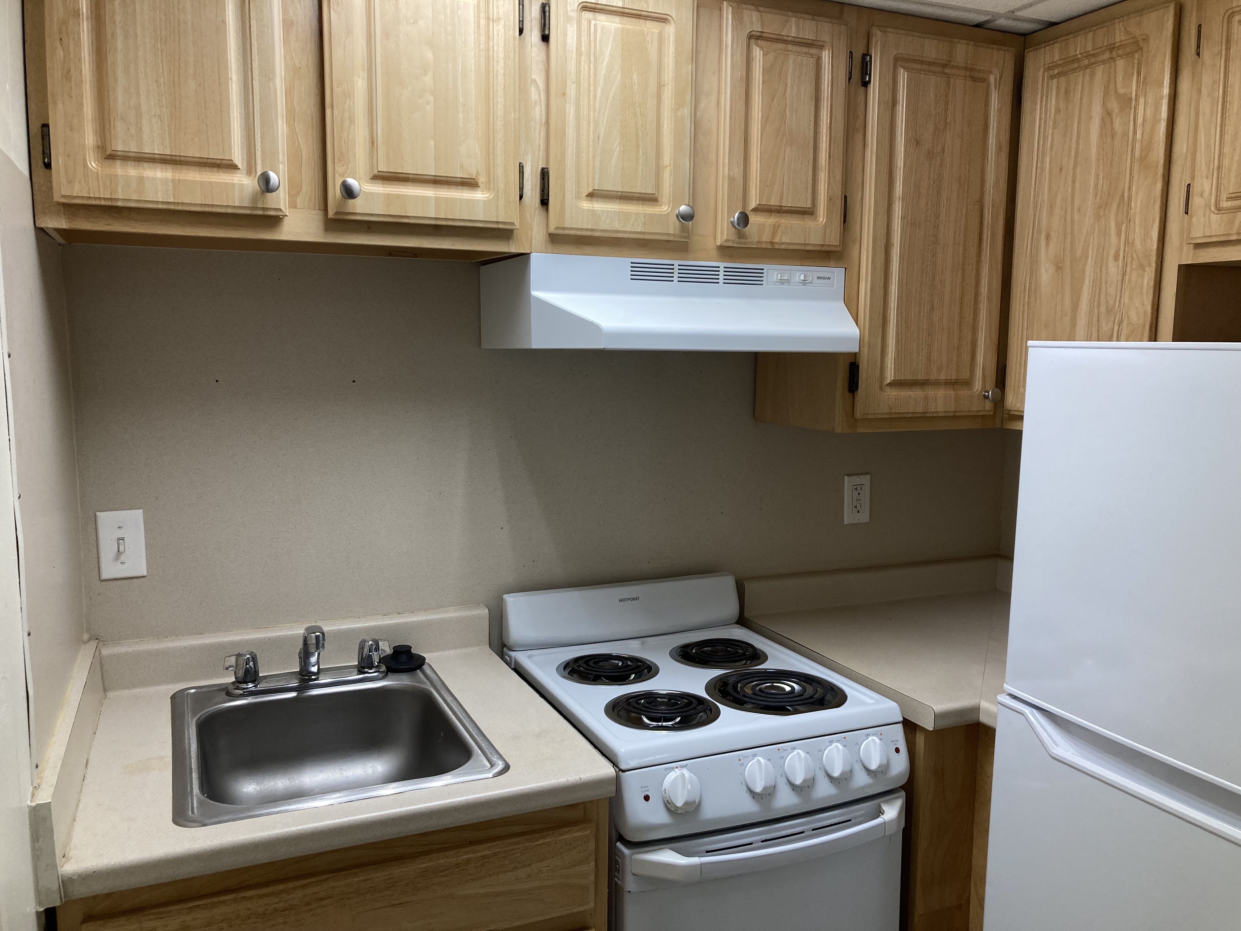 Studio bed, 1 bath apartment for rent at 62 Boylston St Unit 17M, Back Bay — photo 4 of 9