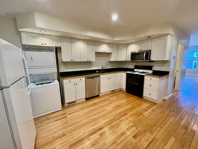 1 bed, 1 bath apartment for rent at 381 Hanover Unit 1, North End — photo 10 of 11