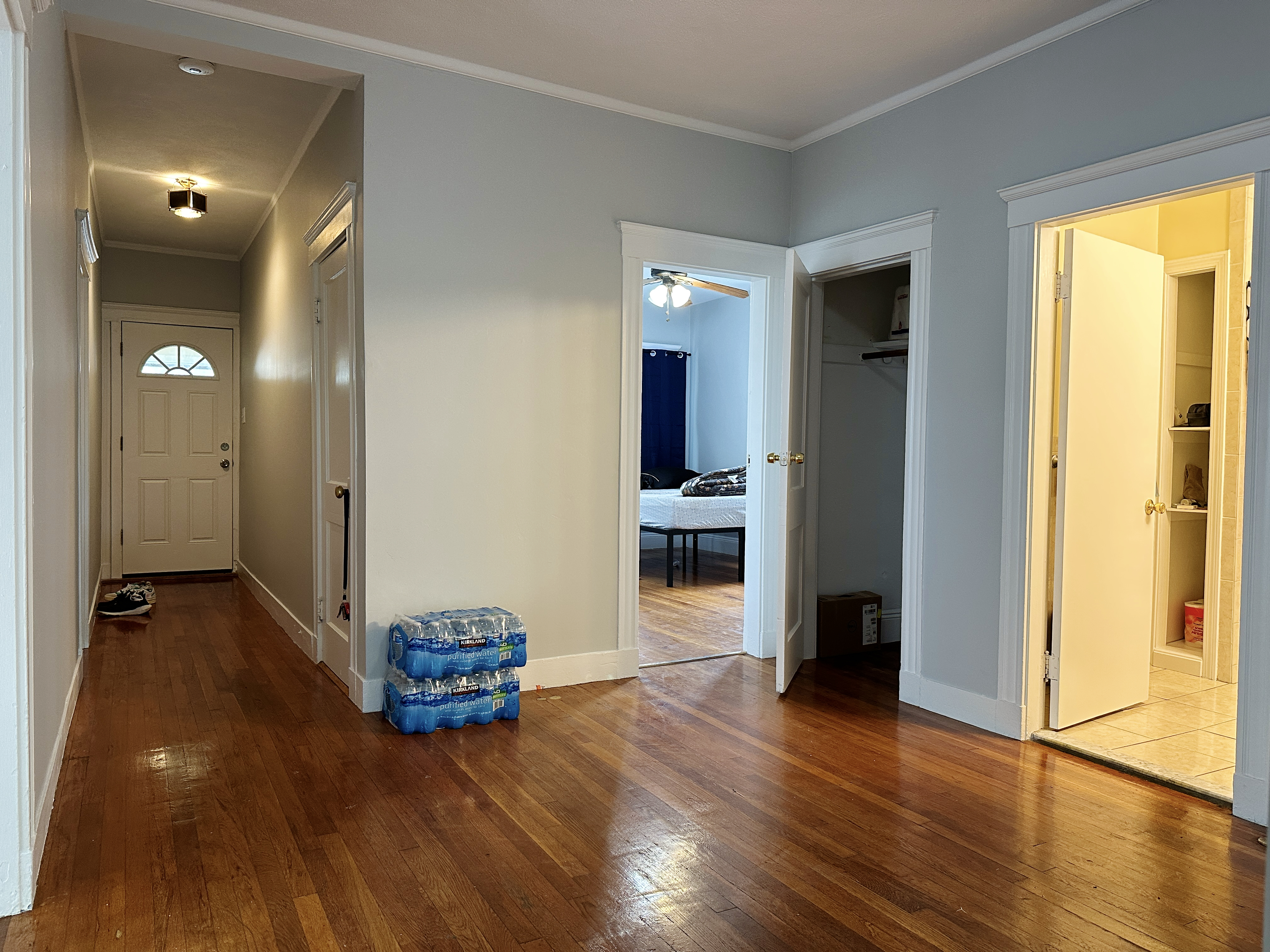 3 bed, 1 bath apartment for rent at 9 Kenilworth St Unit 1, Malden — photo 8 of 15