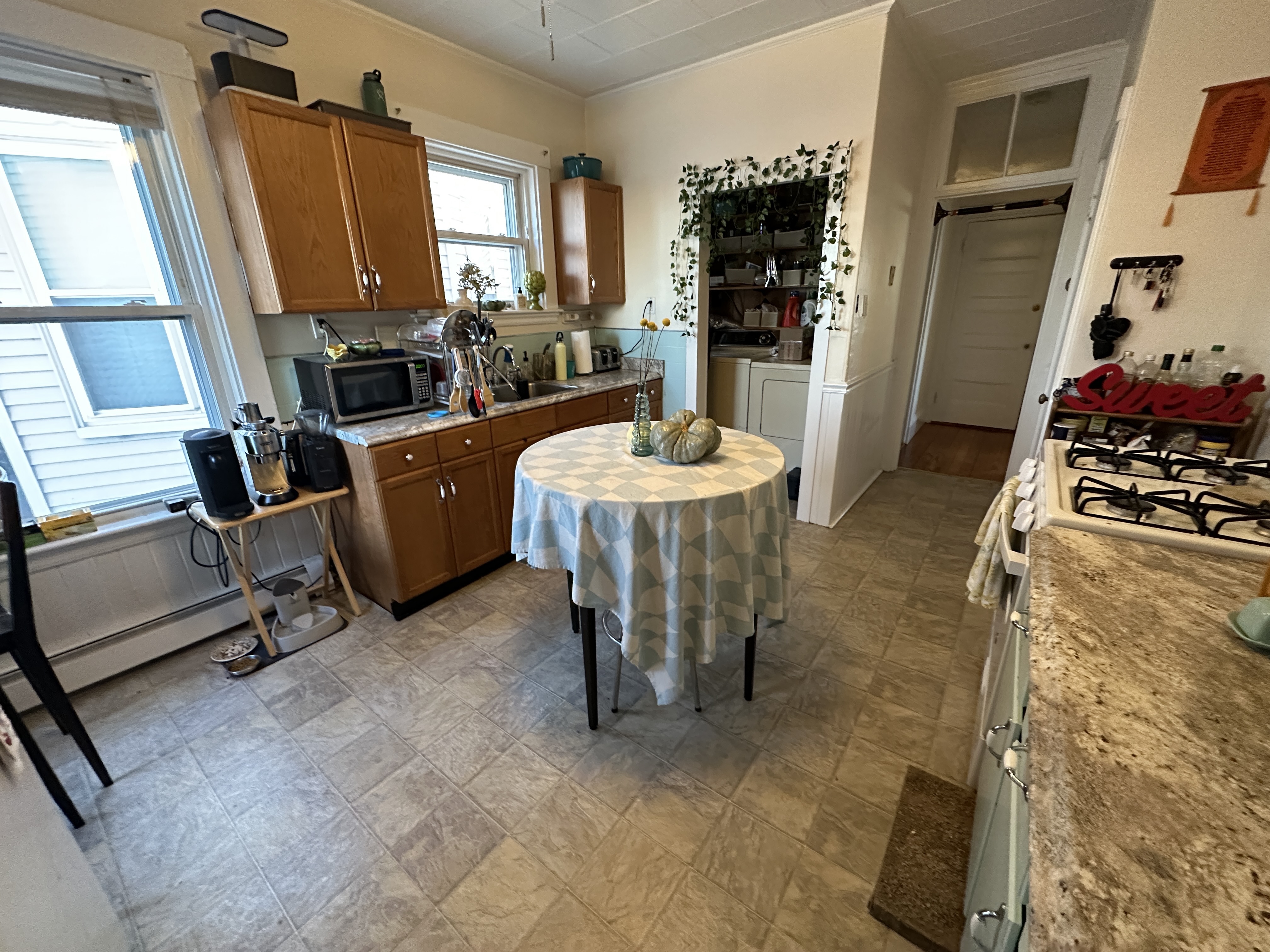 2 bed, 1 bath apartment for rent at 84 P St Unit 3, South Boston — photo 2 of 26