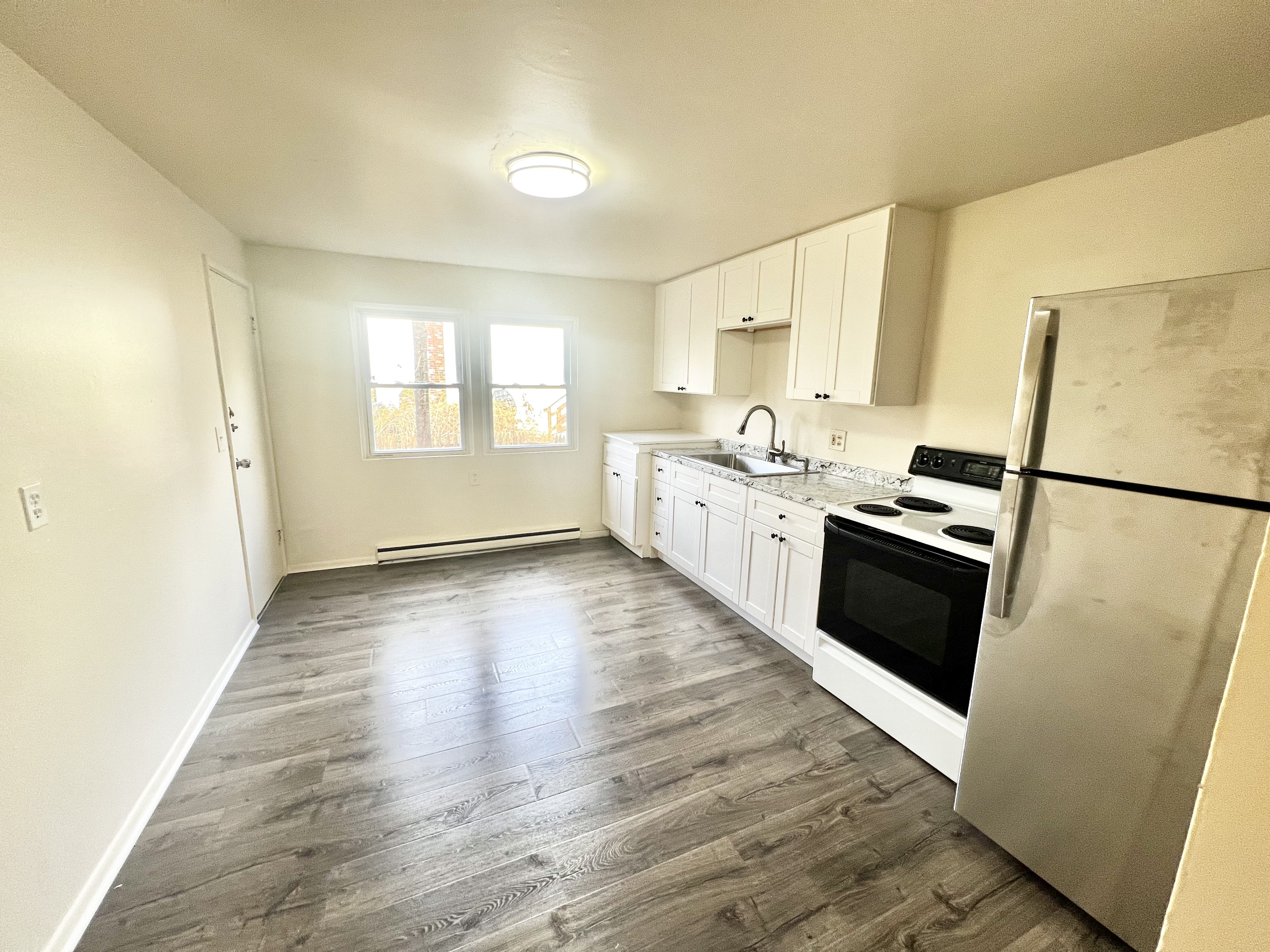 2 bed, 1 bath apartment for rent at 48 Nelson Dr Unit 3, Randolph — photo 2 of 12