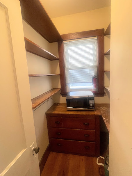 3.5 bed, 2 bath apartment for rent at 45 Hunnewell Ave Unit 2, Brighton — photo 2 of 17
