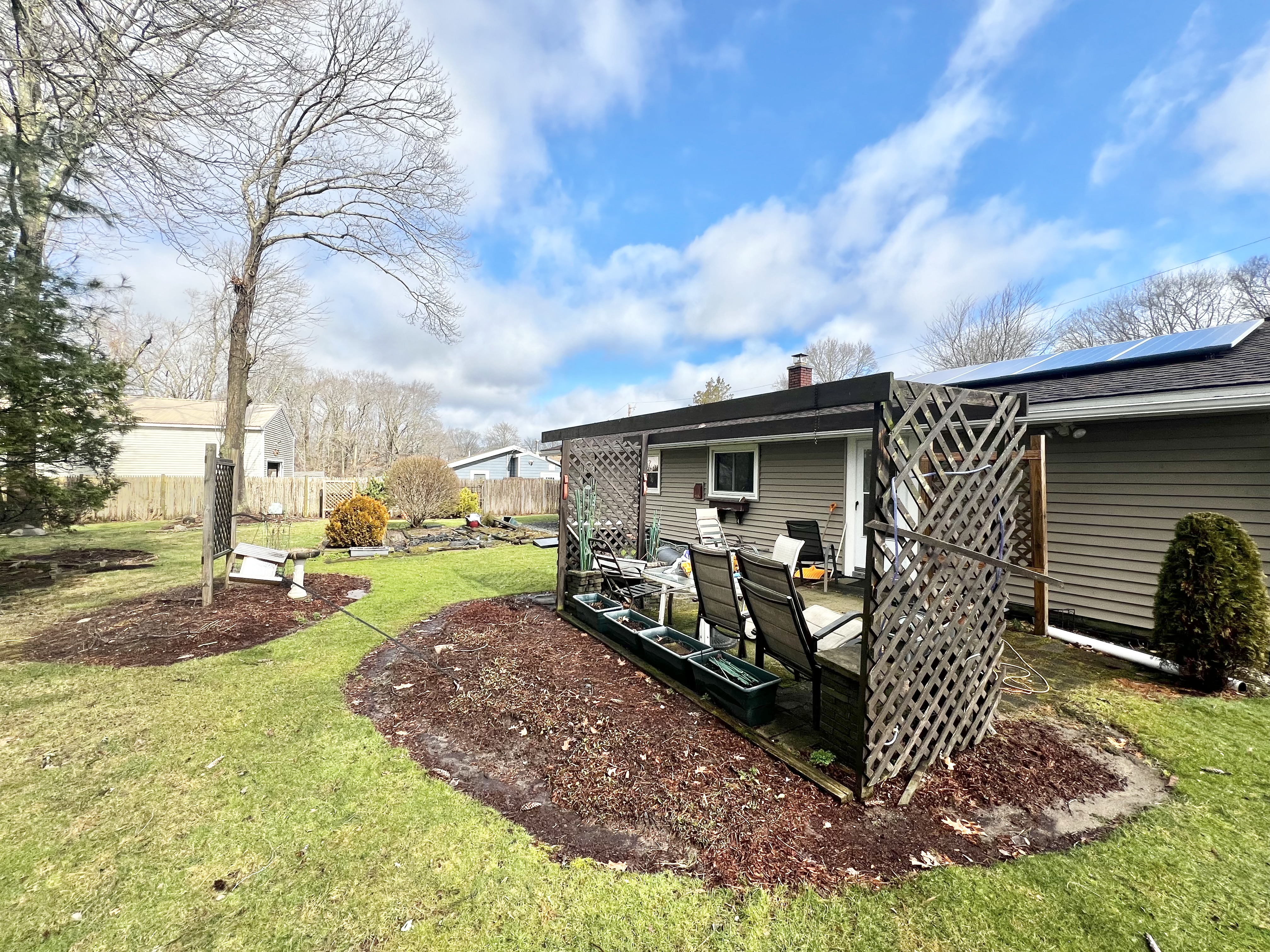 3 bed, 1 bath apartment for rent at 216 Elsie Rd Unit 1, Brockton — photo 21 of 28