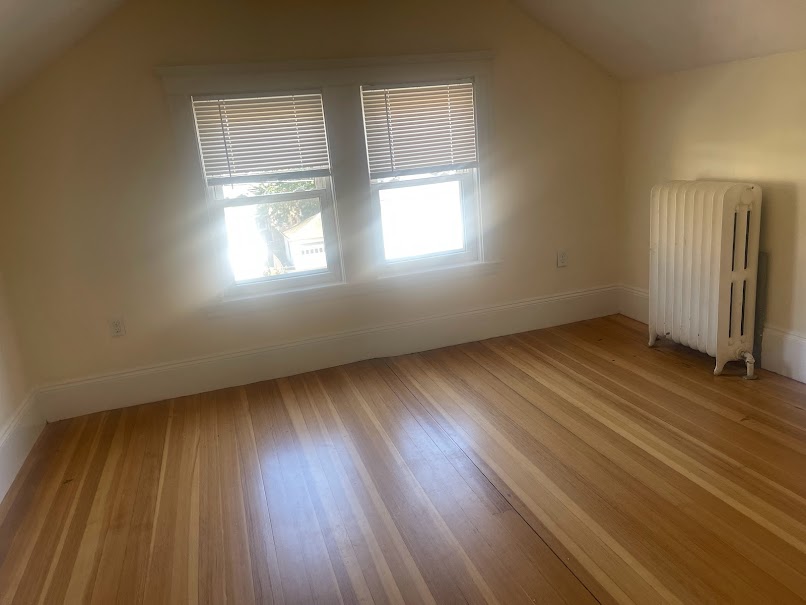 3.5 bed, 2 bath apartment for rent at 45 Hunnewell Ave Unit 2, Brighton — photo 12 of 17