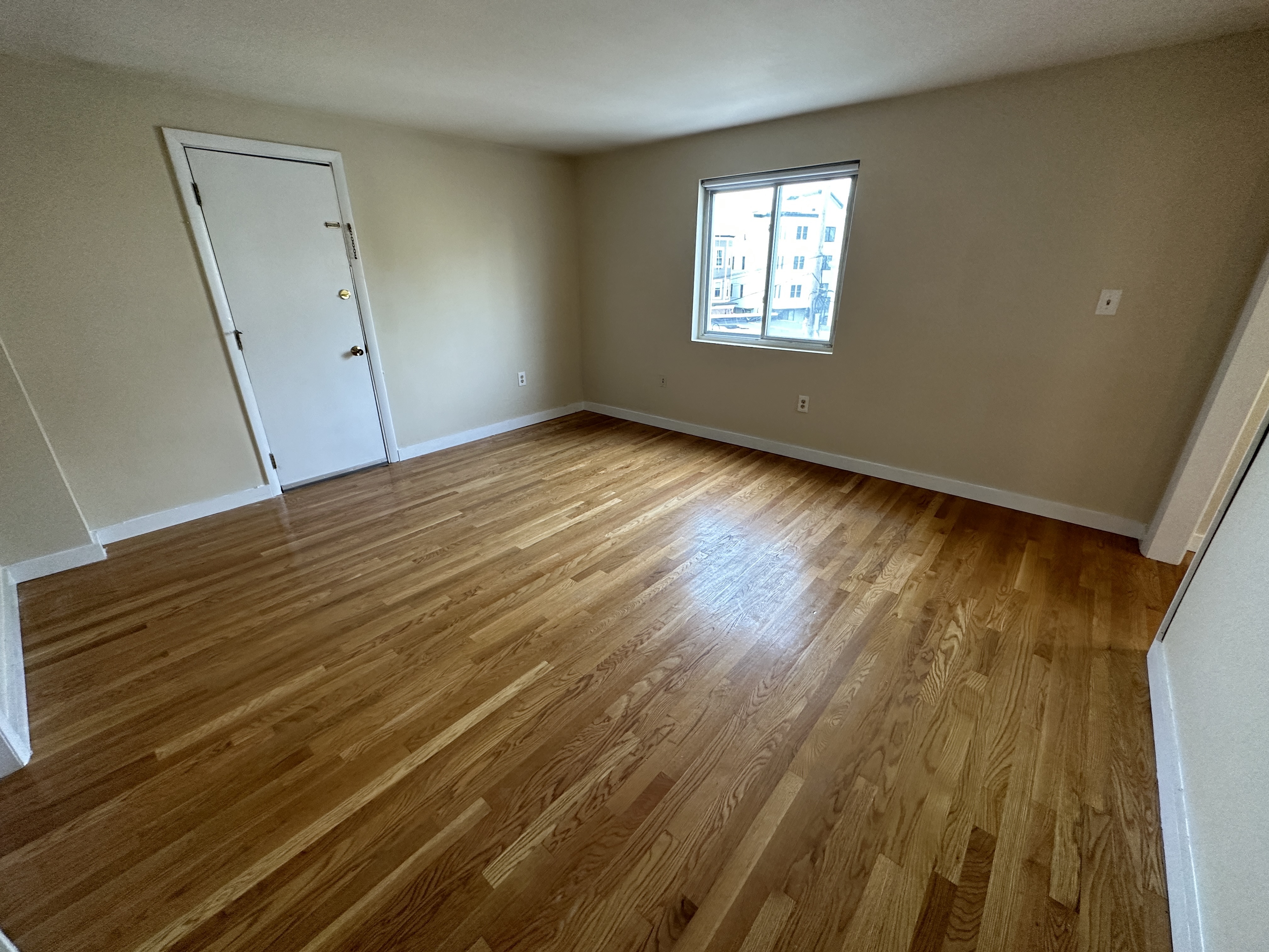 1 bed, 1 bath apartment for rent at 385 Dorchester St Unit B4-CF, South Boston