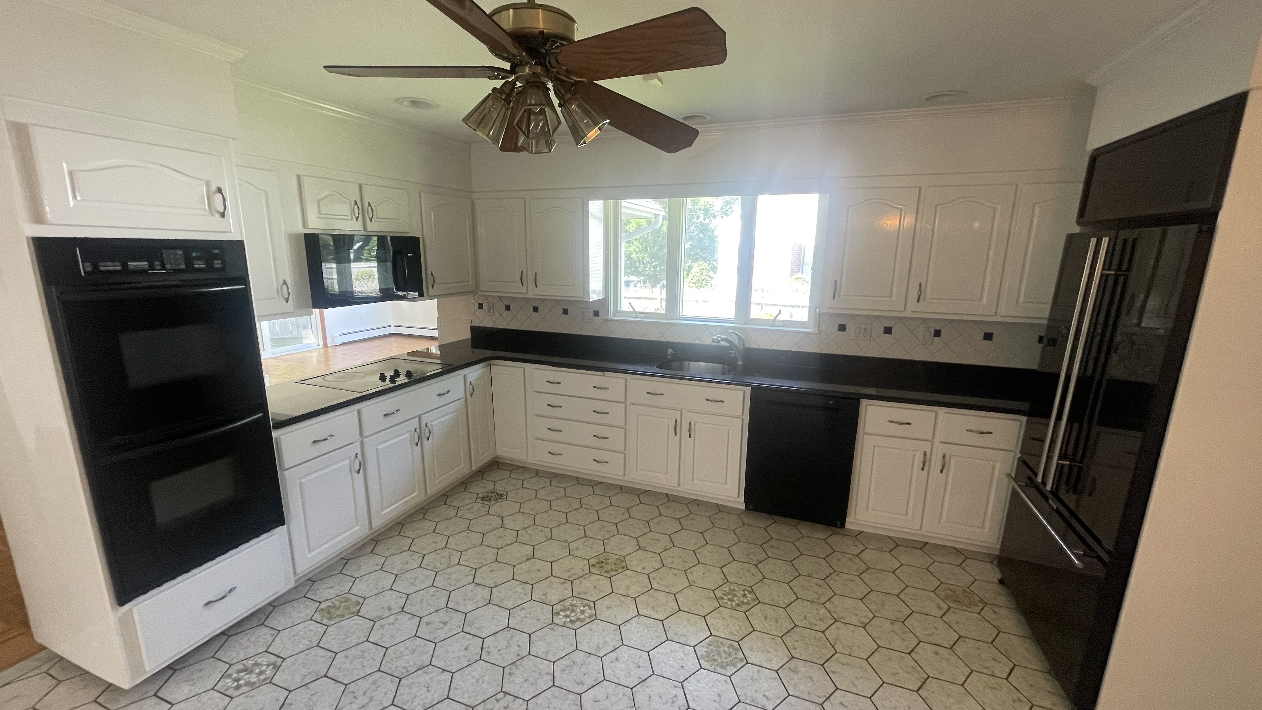 5 bed, 3.5 bath apartment for rent at 20 Mossdale Rd Unit house, Jamaica Plain — photo 8 of 32
