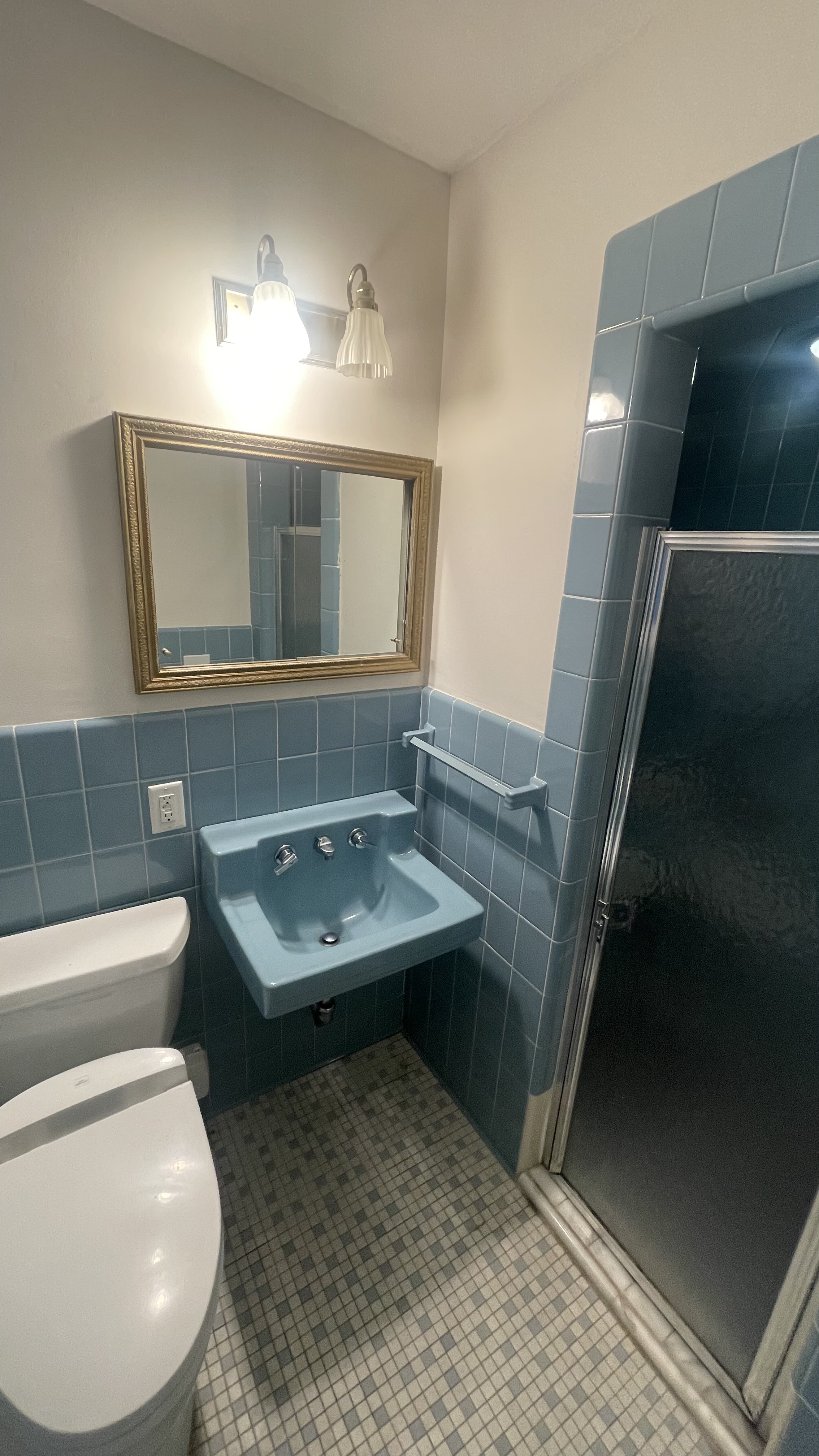 5 bed, 3.5 bath apartment for rent at 20 Mossdale Rd Unit house, Jamaica Plain — photo 21 of 32