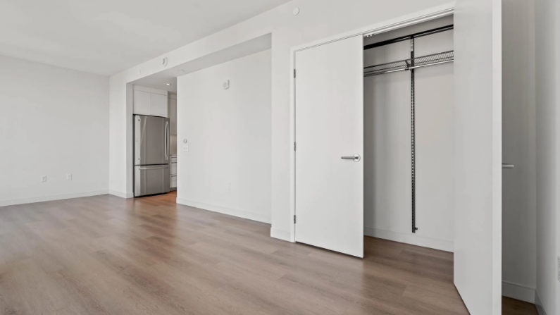 1 bed, 1 bath apartment for rent at 35 Lomasney Way Unit 14A, West End — photo 3 of 4