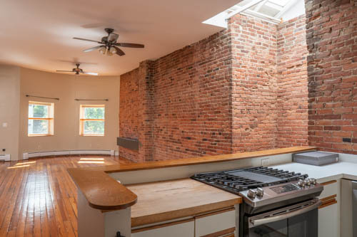 1.5 bed, 1 bath apartment for rent at 101 Cedar St Unit 3D, Roxbury — photo 6 of 17