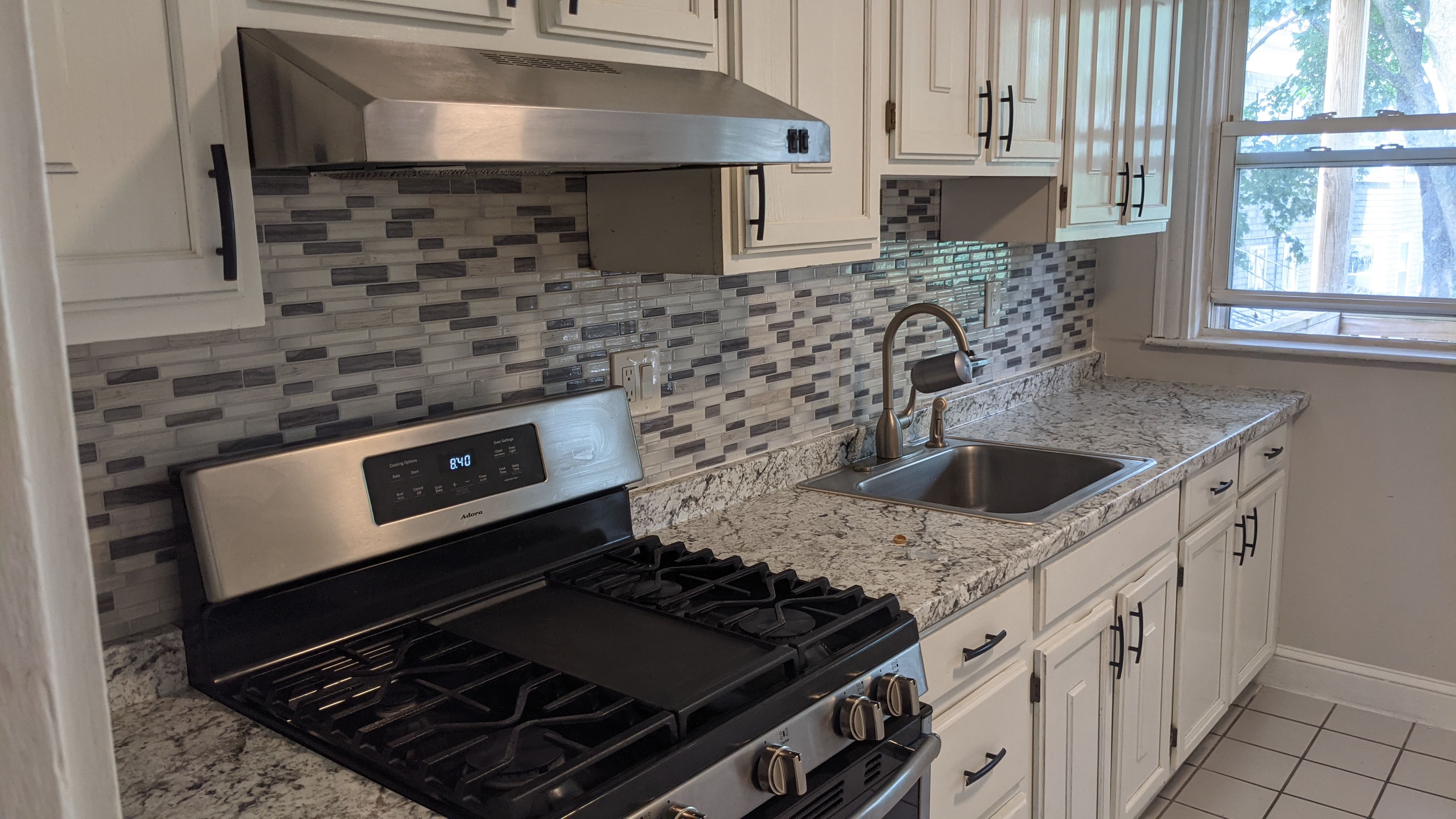 3 bed, 1 bath apartment for rent at 128 King St Unit 2D, Dorchester