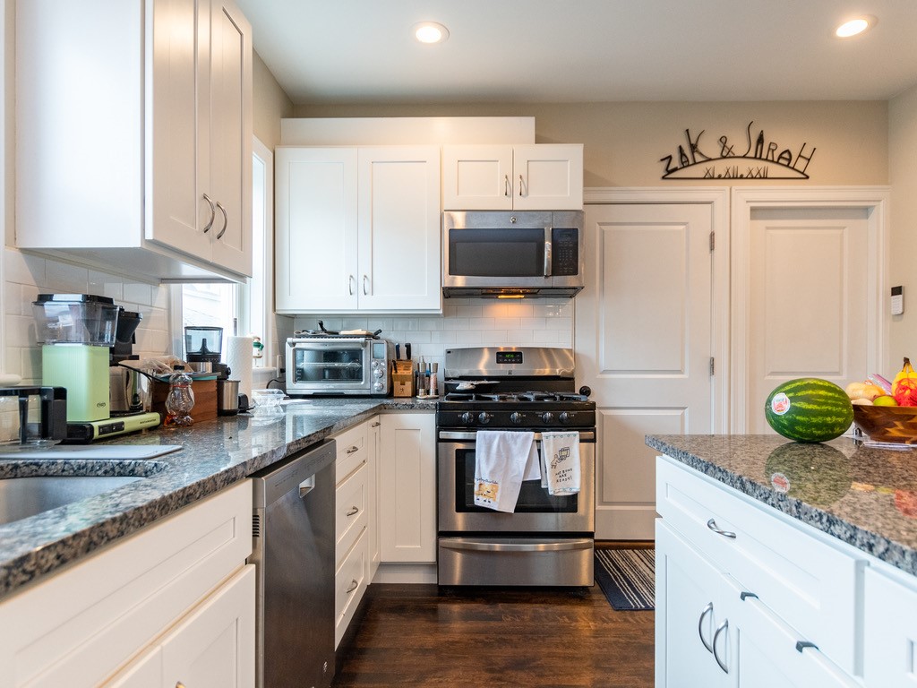 3 bed, 1 bath apartment for rent at 80 Lexington St Unit 1, Watertown — photo 8 of 22