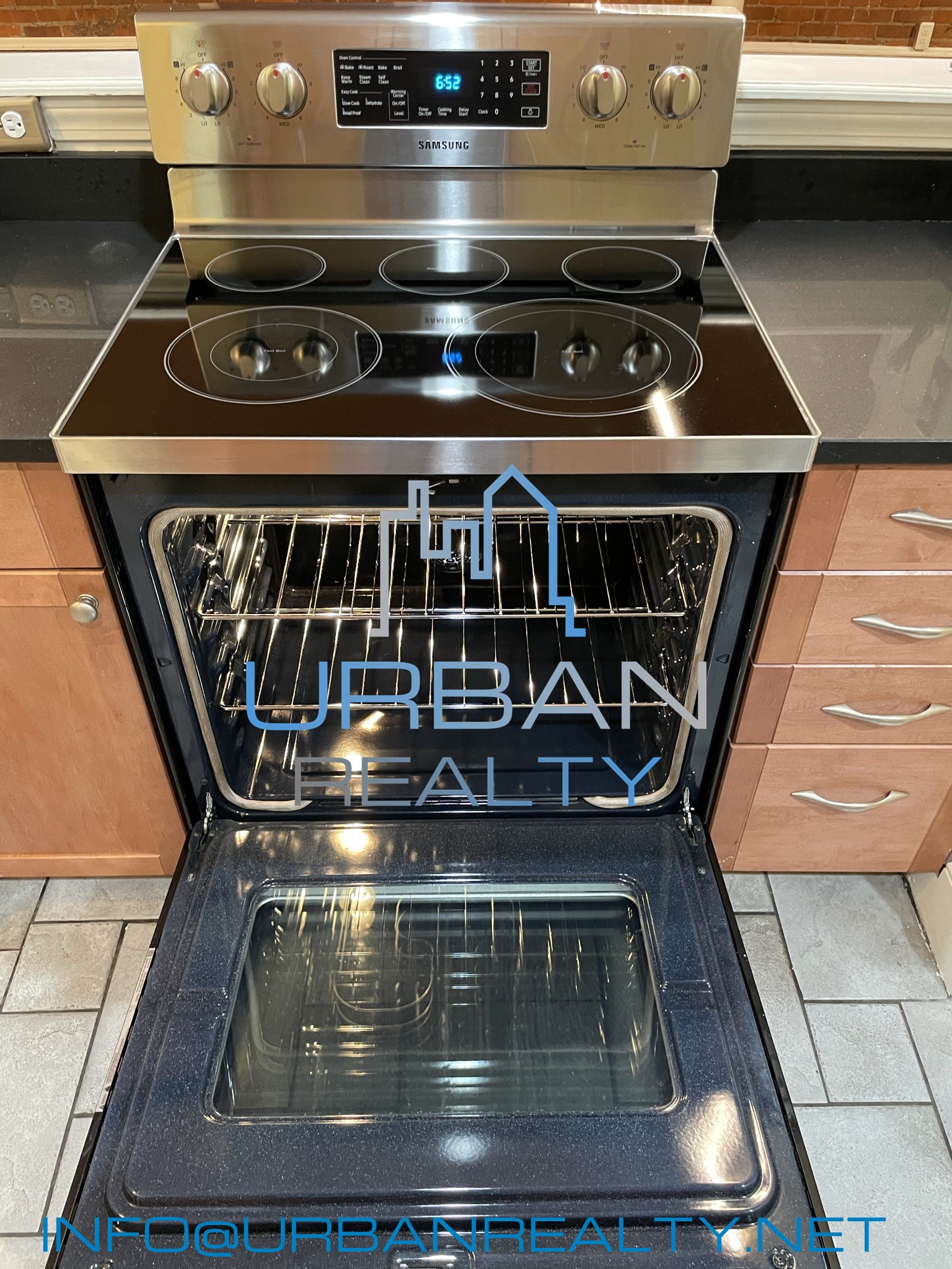 2 bed, 1 bath apartment for rent at 39 South St Unit B1, Brighton — photo 6 of 14