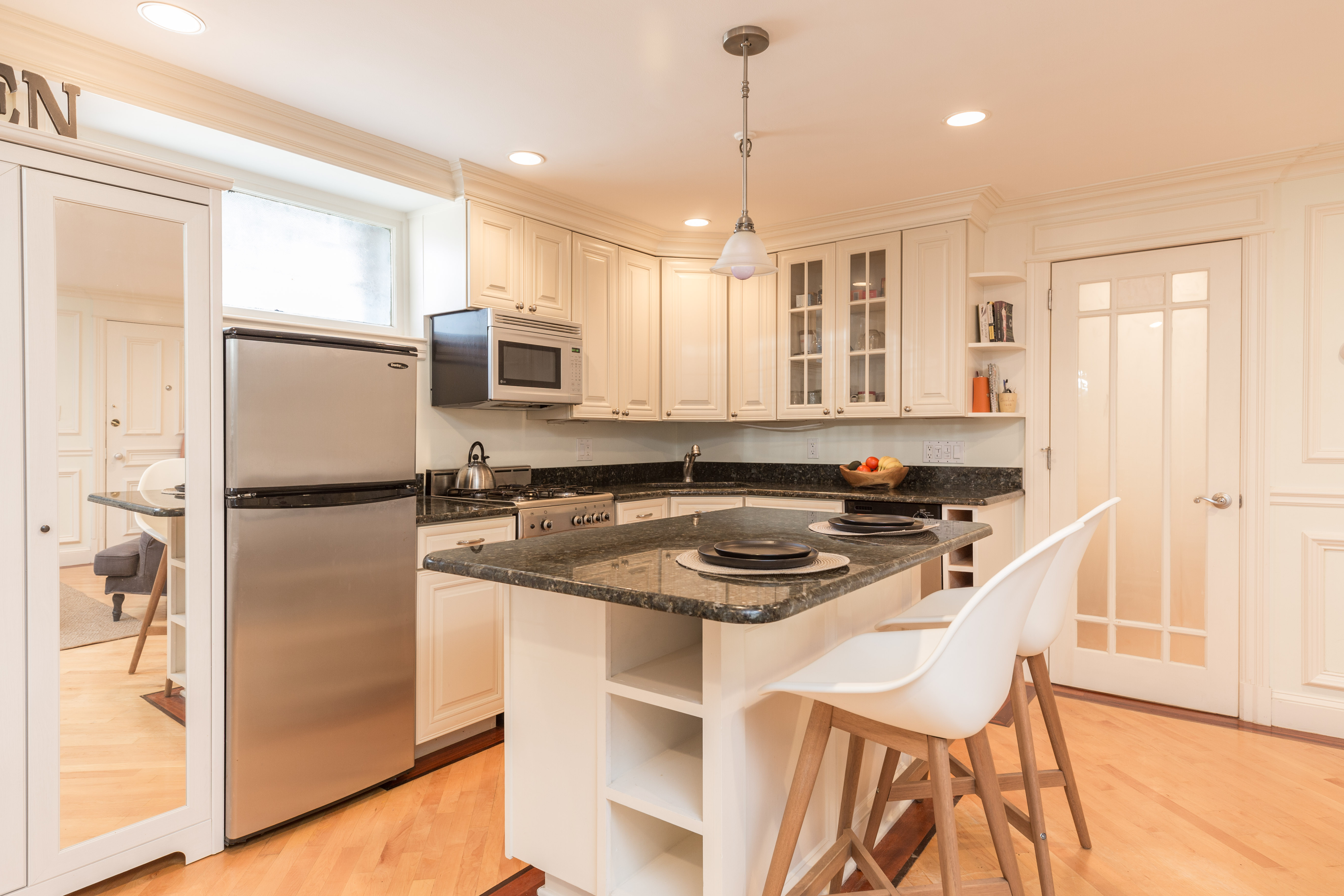 1 bed, 1 bath apartment for rent at 20 Gloucester St Unit Bd, Back Bay — photo 6 of 15