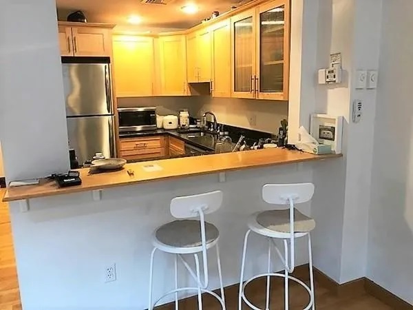 2 bed, 2.5 bath apartment for rent at 287 Hanover St Unit 5-1, North End — photo 11 of 20