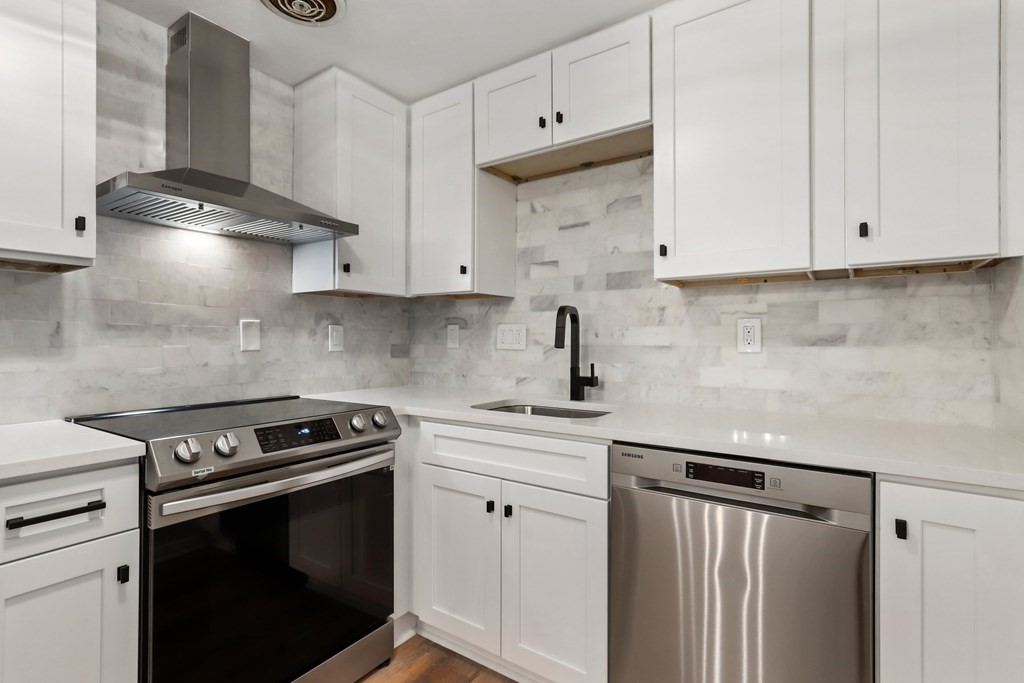 1 bed, 1 bath apartment for rent at 1325 Worcester Rd Unit C1, Framingham — photo 3 of 13