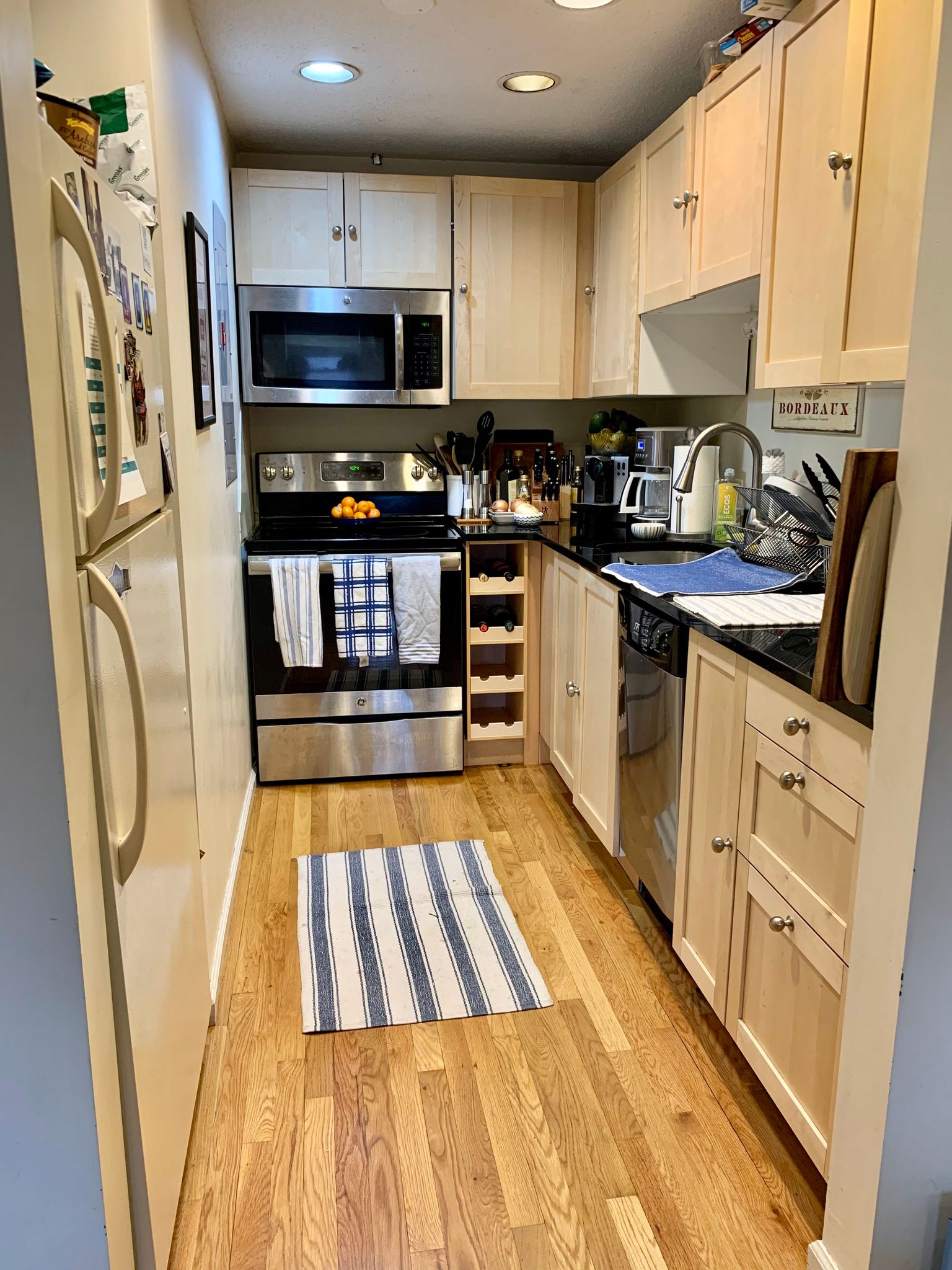 2 bed, 1.5 bath apartment for rent at 19 Main Unit 1, Charlestown — photo 15 of 17