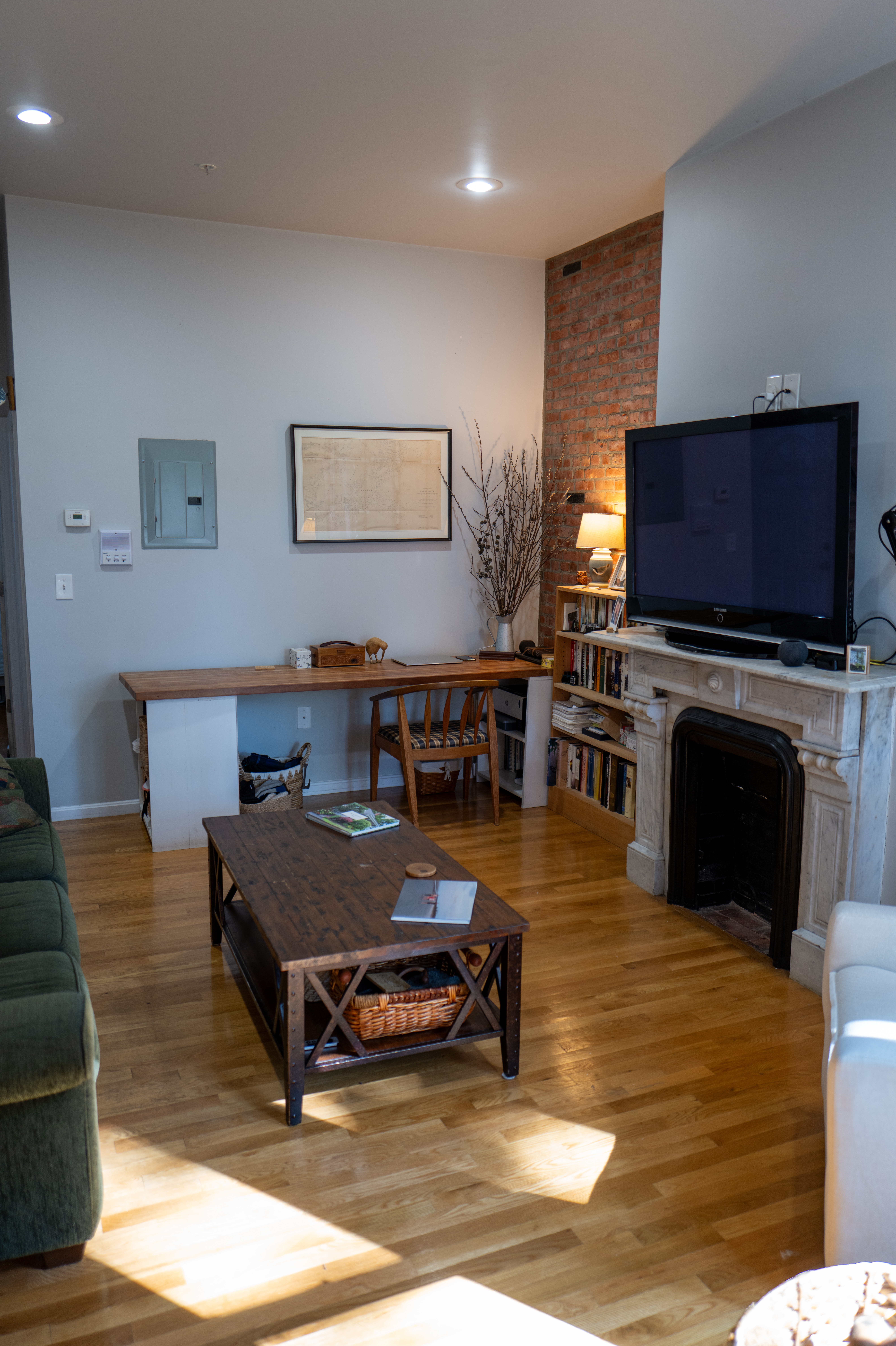 1 bed, 1 bath apartment for rent at 18 Perrin St Unit 1, Roxbury — photo 7 of 7