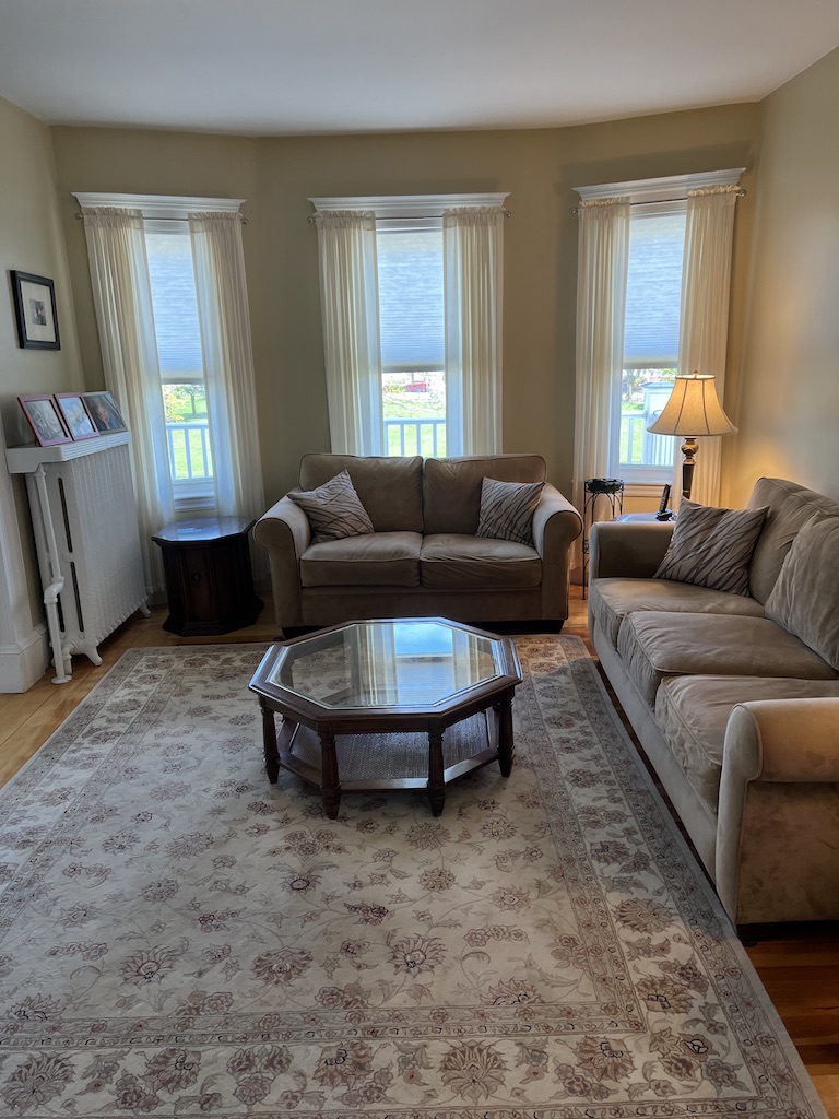 4 bed, 1 bath apartment for rent at 14 Powderhouse Blvd Unit 2, West Somerville — photo 4 of 7
