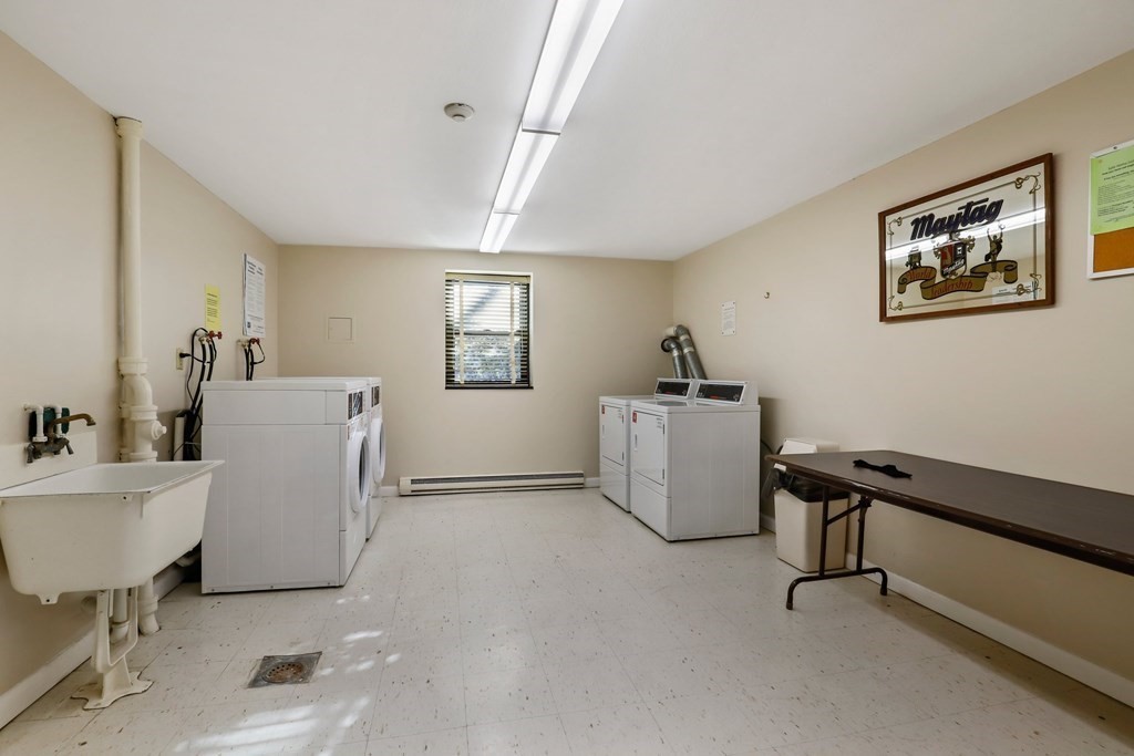 1 bed, 1 bath apartment for rent at 1325 Worcester Rd Unit C1, Framingham — photo 9 of 13